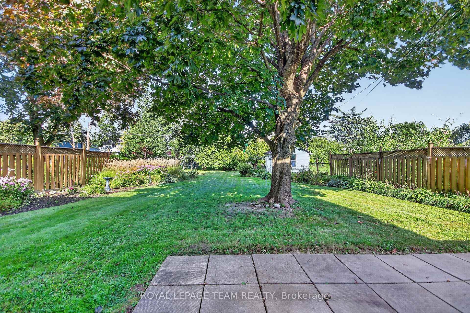 Photo 30 of 957 Winnington Avenue, Ottawa, Whitehaven — HOMEH