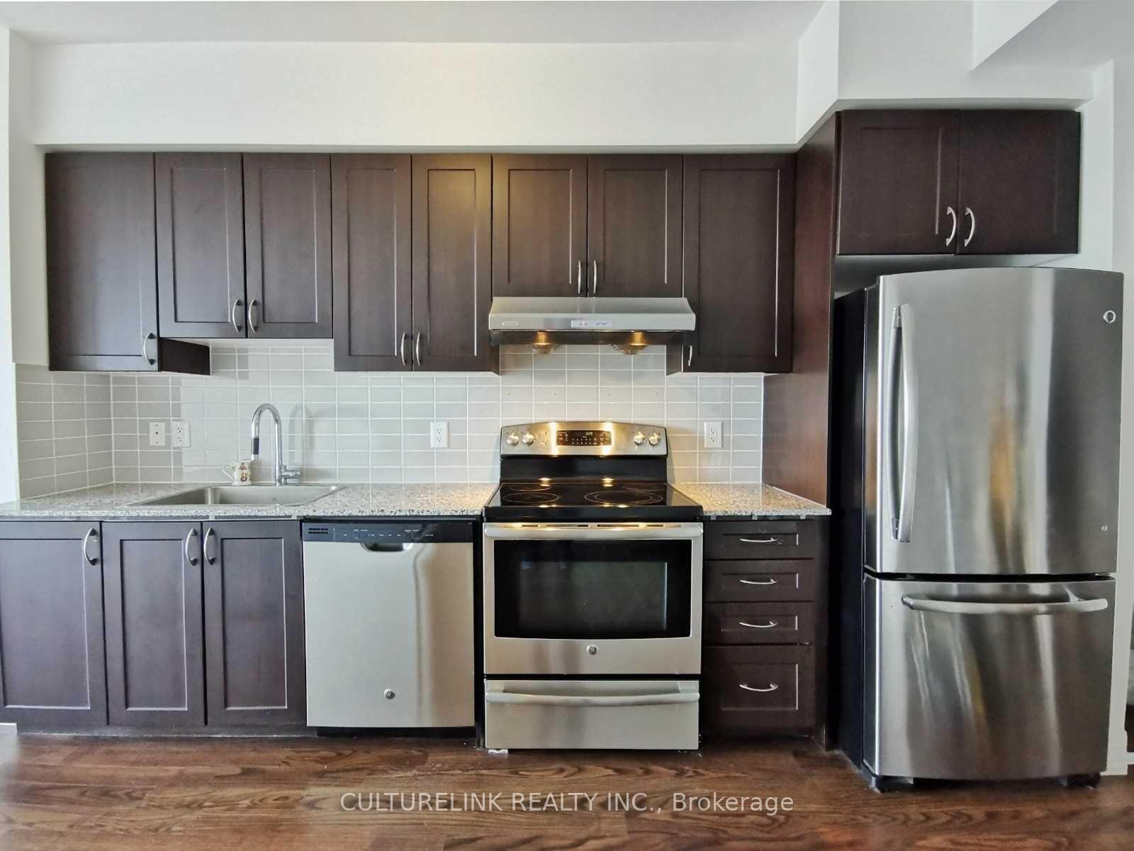 Photo 3 of Unit 2610, 7171 Yonge Street, Markham, Thornhill — HOMEH