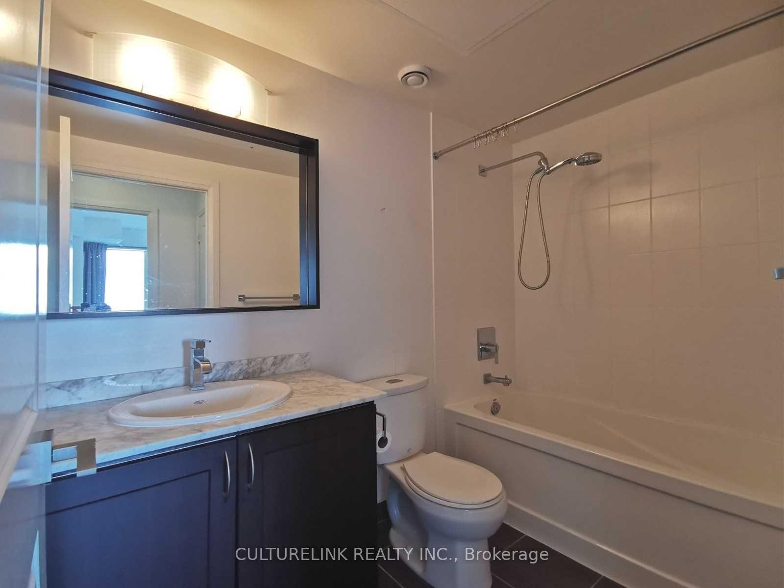 Photo 11 of Unit 2610, 7171 Yonge Street, Markham, Thornhill — HOMEH
