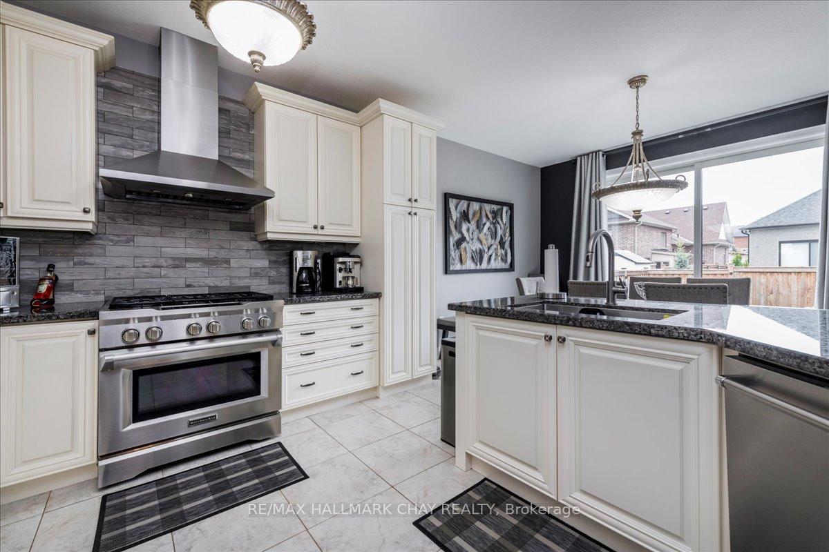 Photo 10 of 1171 Quarry Drive, Innisfil, Alcona — HOMEH