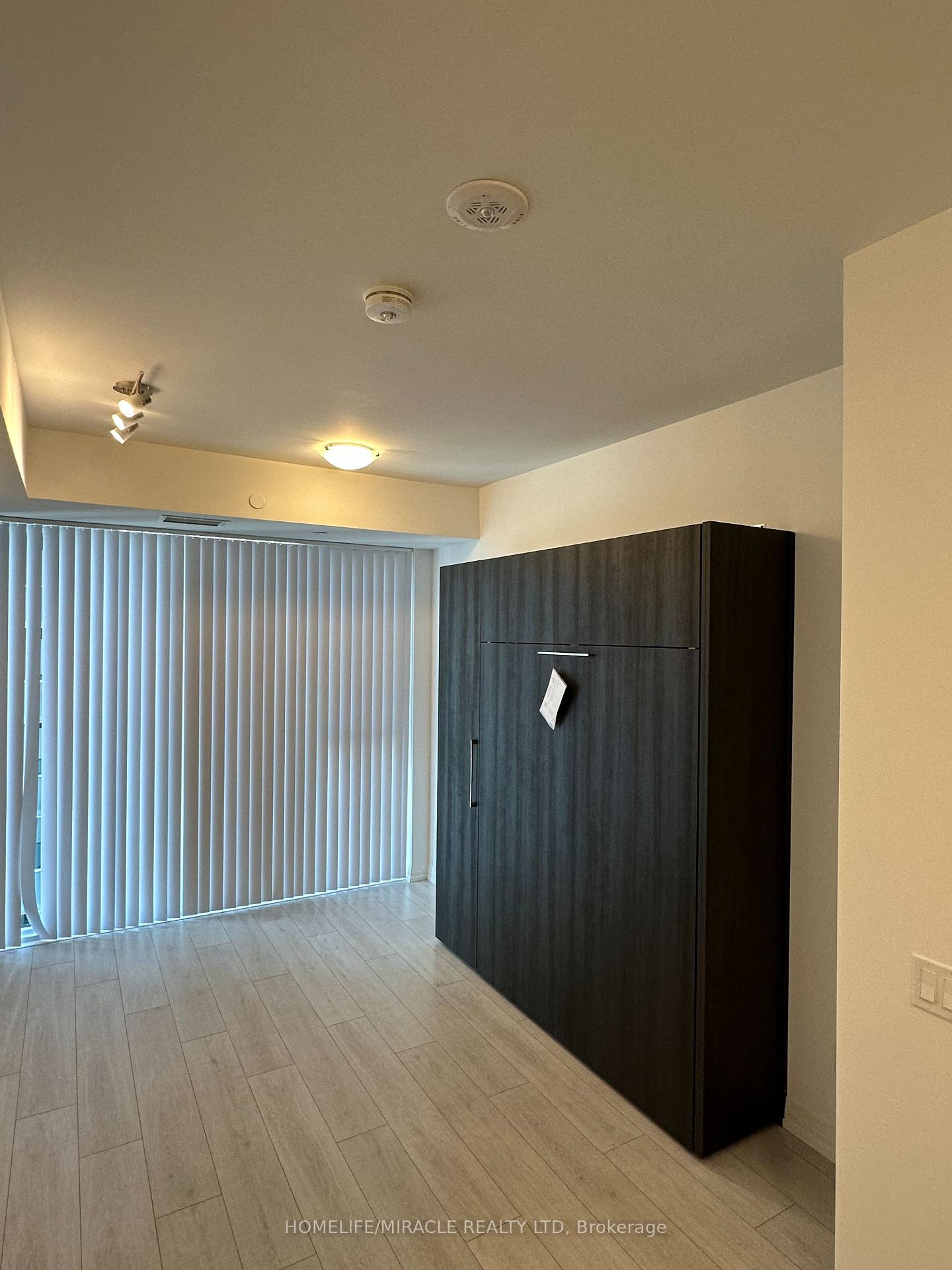 Photo 4 of Unit 2302, 400 King Street, Toronto, Waterfront Communities — HOMEH