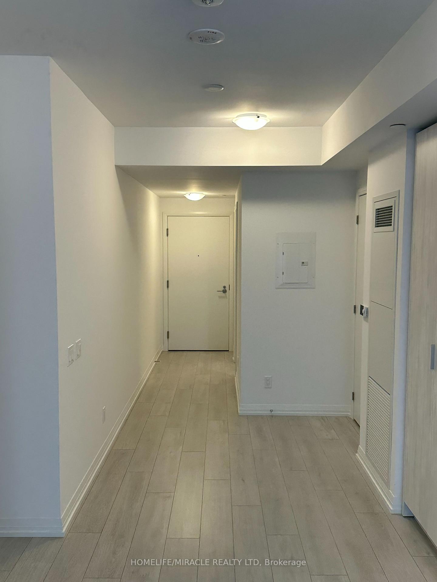 Photo 9 of Unit 2302, 400 King Street, Toronto, Waterfront Communities — HOMEH