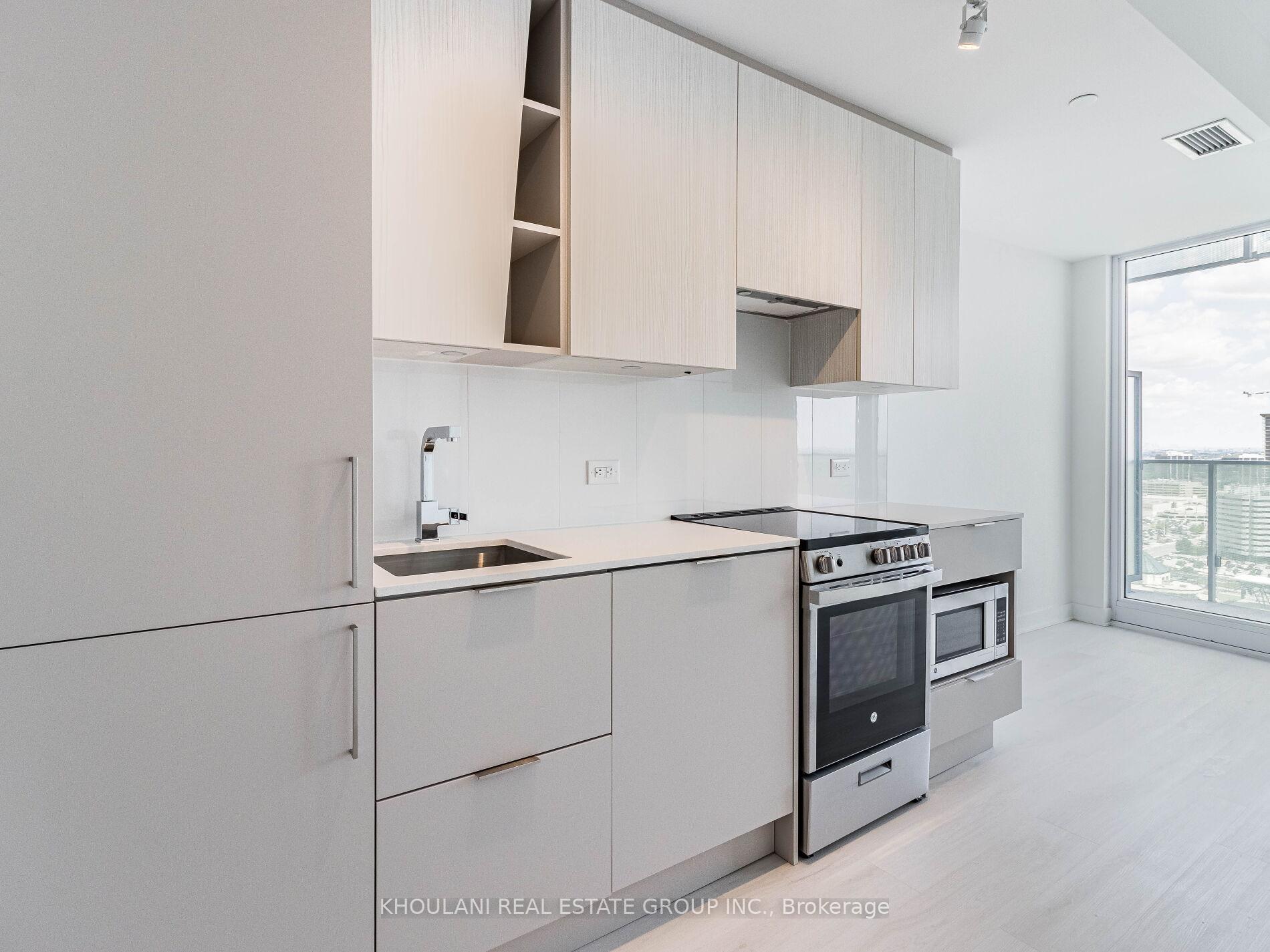 Photo 12 of Unit 2212, 3900 Confederation Parkway, Mississauga, City Centre — HOMEH