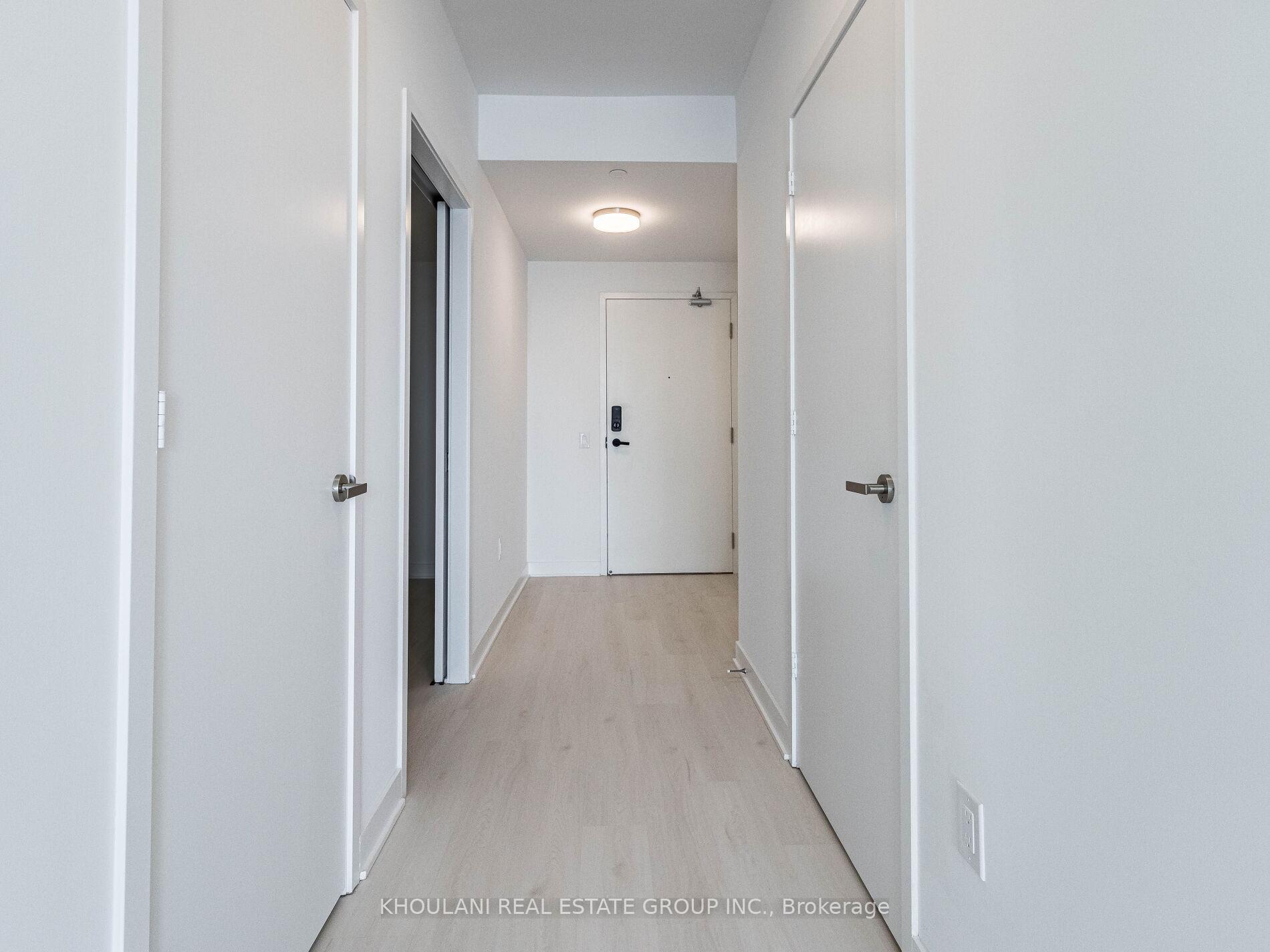 Photo 25 of Unit 2212, 3900 Confederation Parkway, Mississauga, City Centre — HOMEH