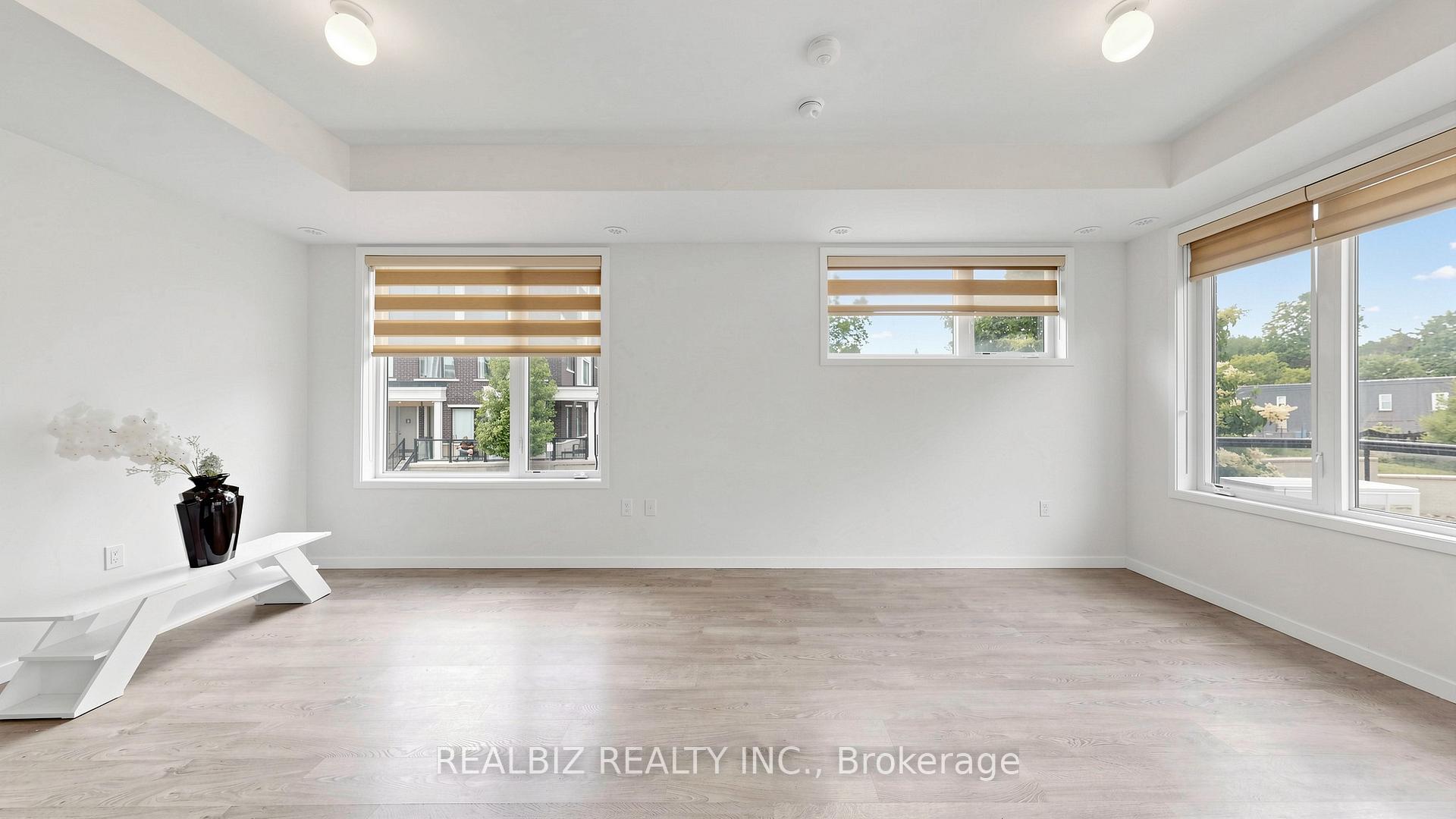 Photo 16 of Unit 77, 400 Alex Gardner Circle, Aurora, Aurora Village — HOMEH