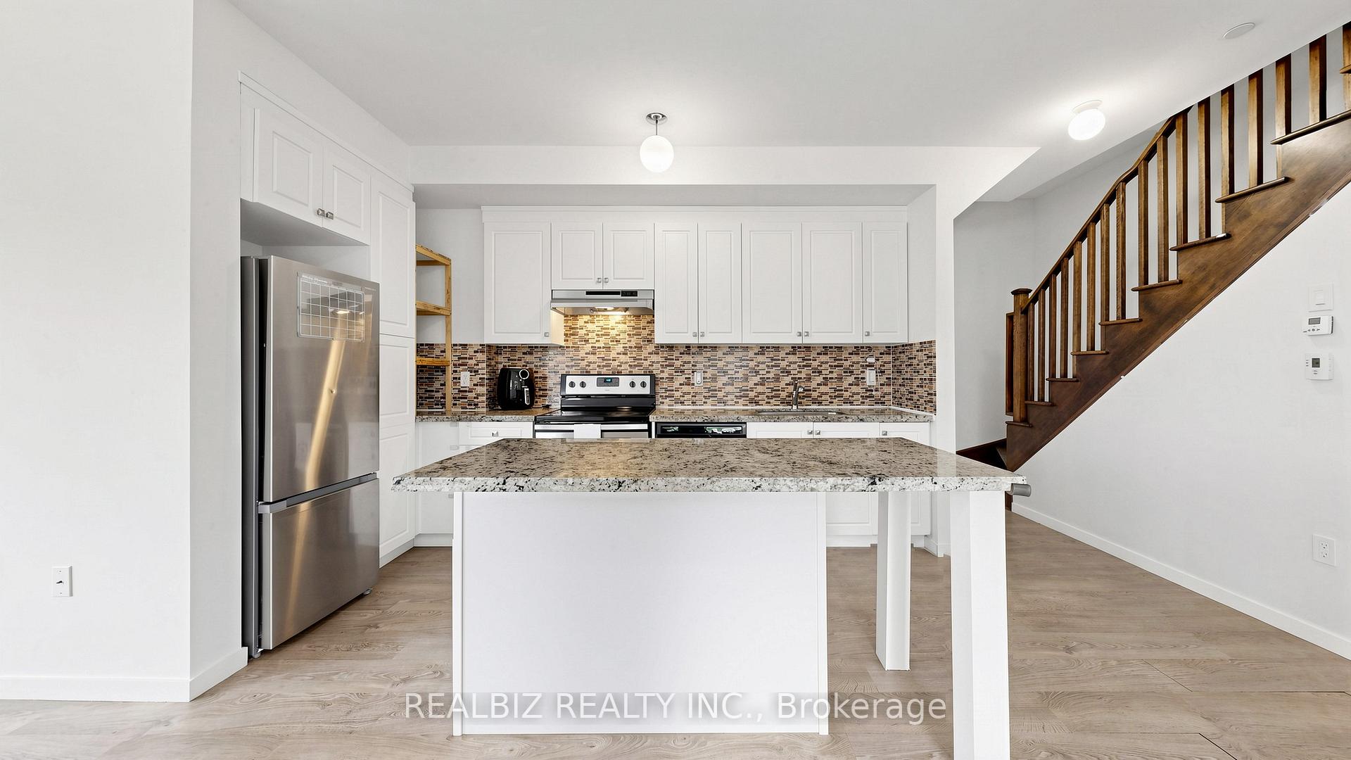 Photo 17 of Unit 77, 400 Alex Gardner Circle, Aurora, Aurora Village — HOMEH
