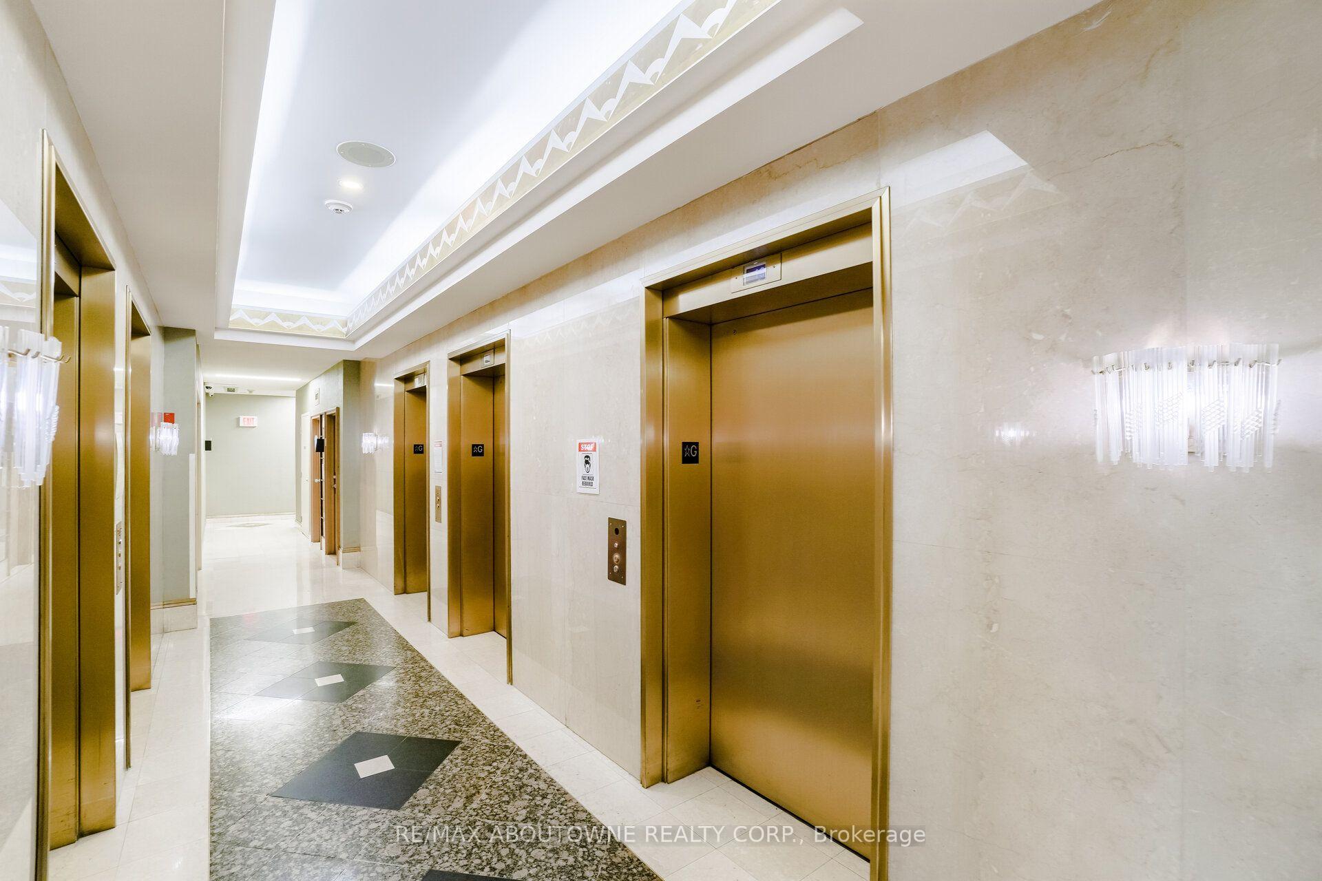 Photo 4 of Unit 705, 88 Corporate Drive, Scarborough, Woburn — HOMEH