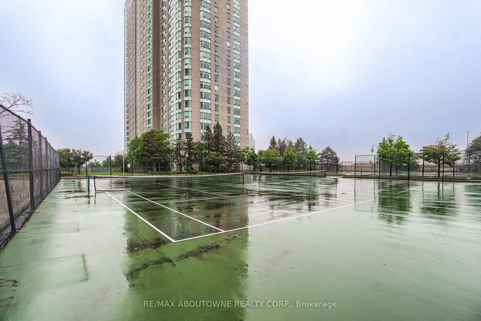 Photo 39 of Unit 705, 88 Corporate Drive, Scarborough, Woburn — HOMEH