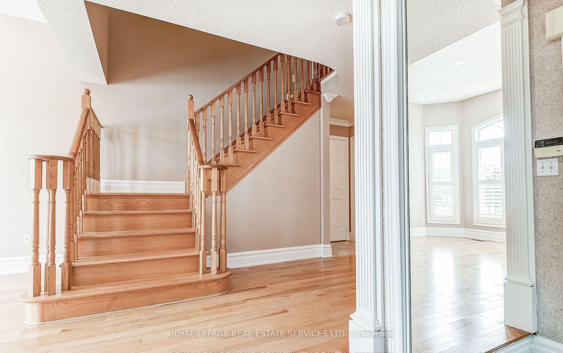 Photo 6 of 3285 McDowell Drive, Mississauga, Churchill Meadows — HOMEH