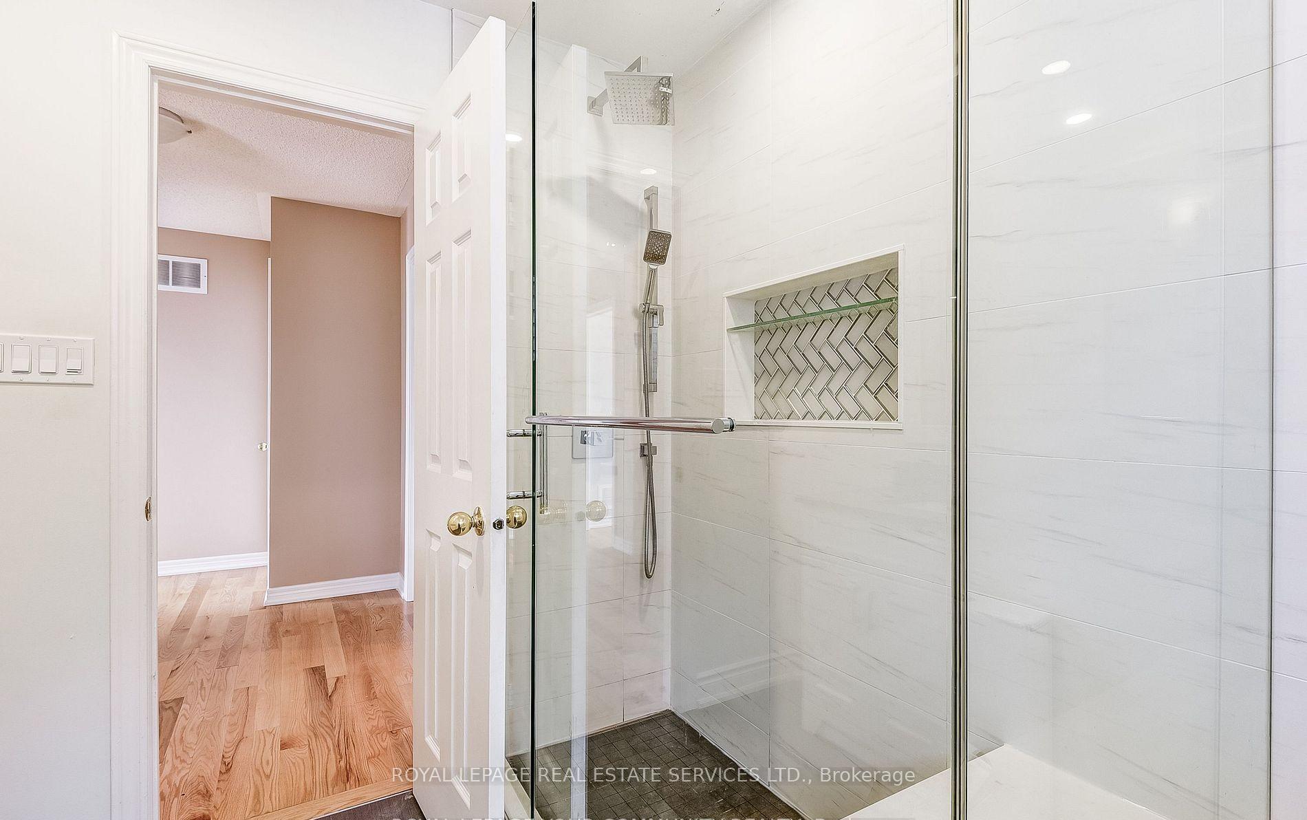 Photo 28 of 3285 McDowell Drive, Mississauga, Churchill Meadows — HOMEH