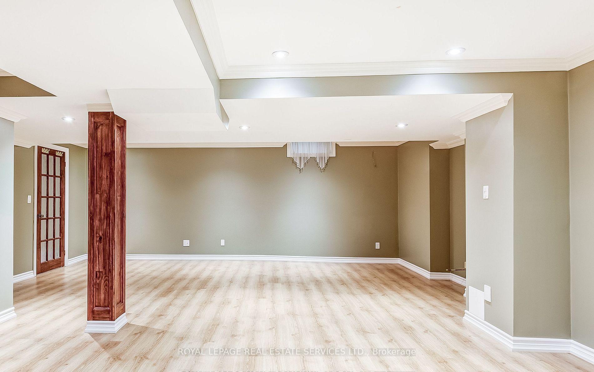 Photo 33 of 3285 McDowell Drive, Mississauga, Churchill Meadows — HOMEH