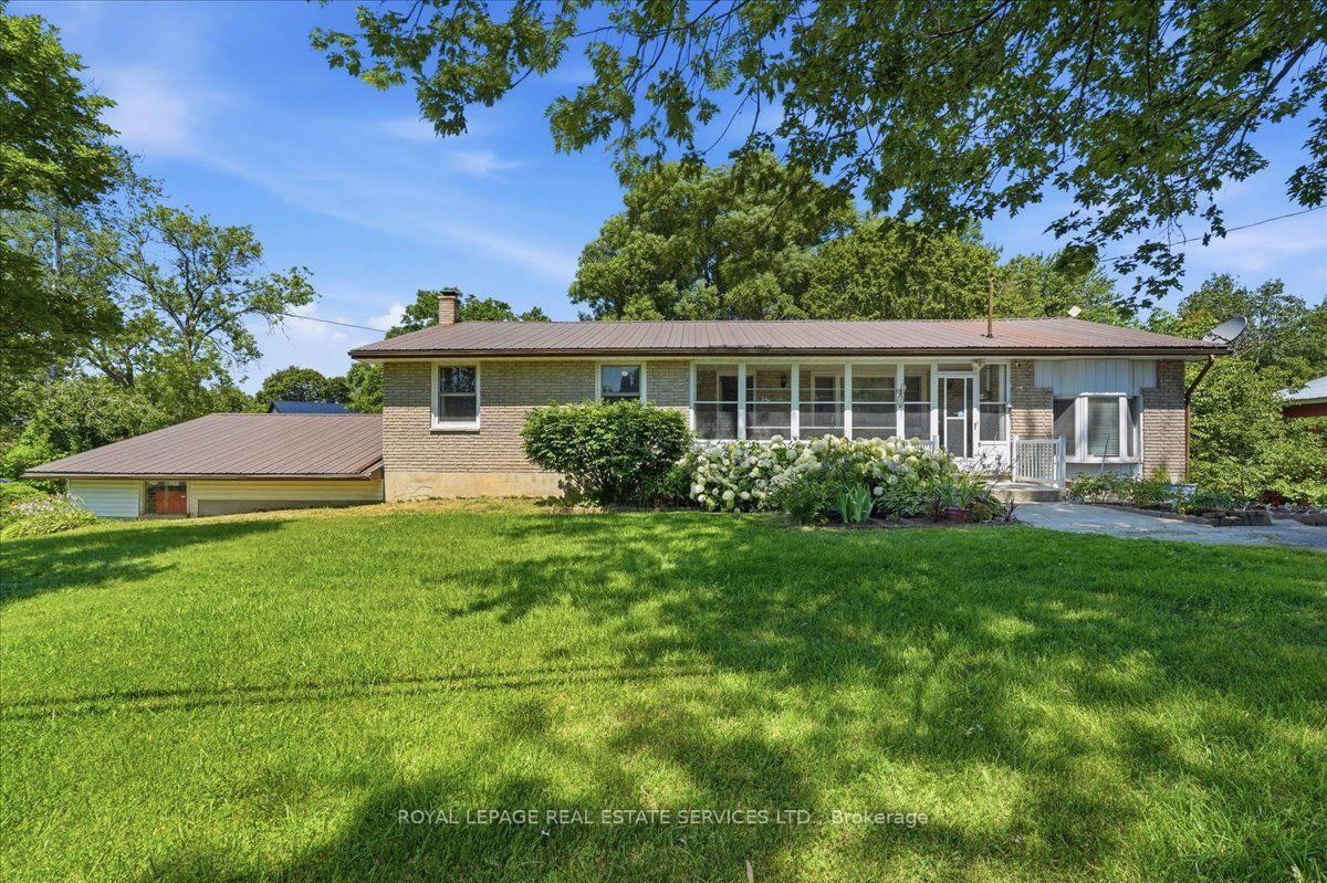 Photo 2 of 143 County Rd 28, Prince Edward County, Ameliasburg Ward — HOMEH
