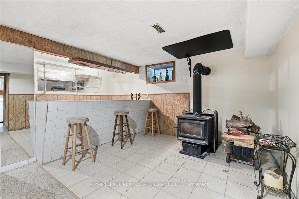 Photo 28 of 143 County Rd 28, Prince Edward County, Ameliasburg Ward — HOMEH