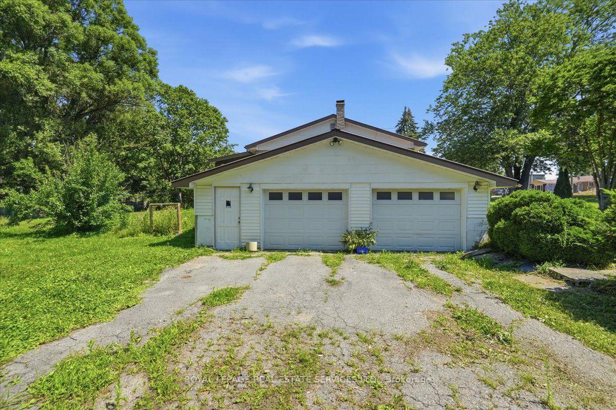 Photo 36 of 143 County Rd 28, Prince Edward County, Ameliasburg Ward — HOMEH