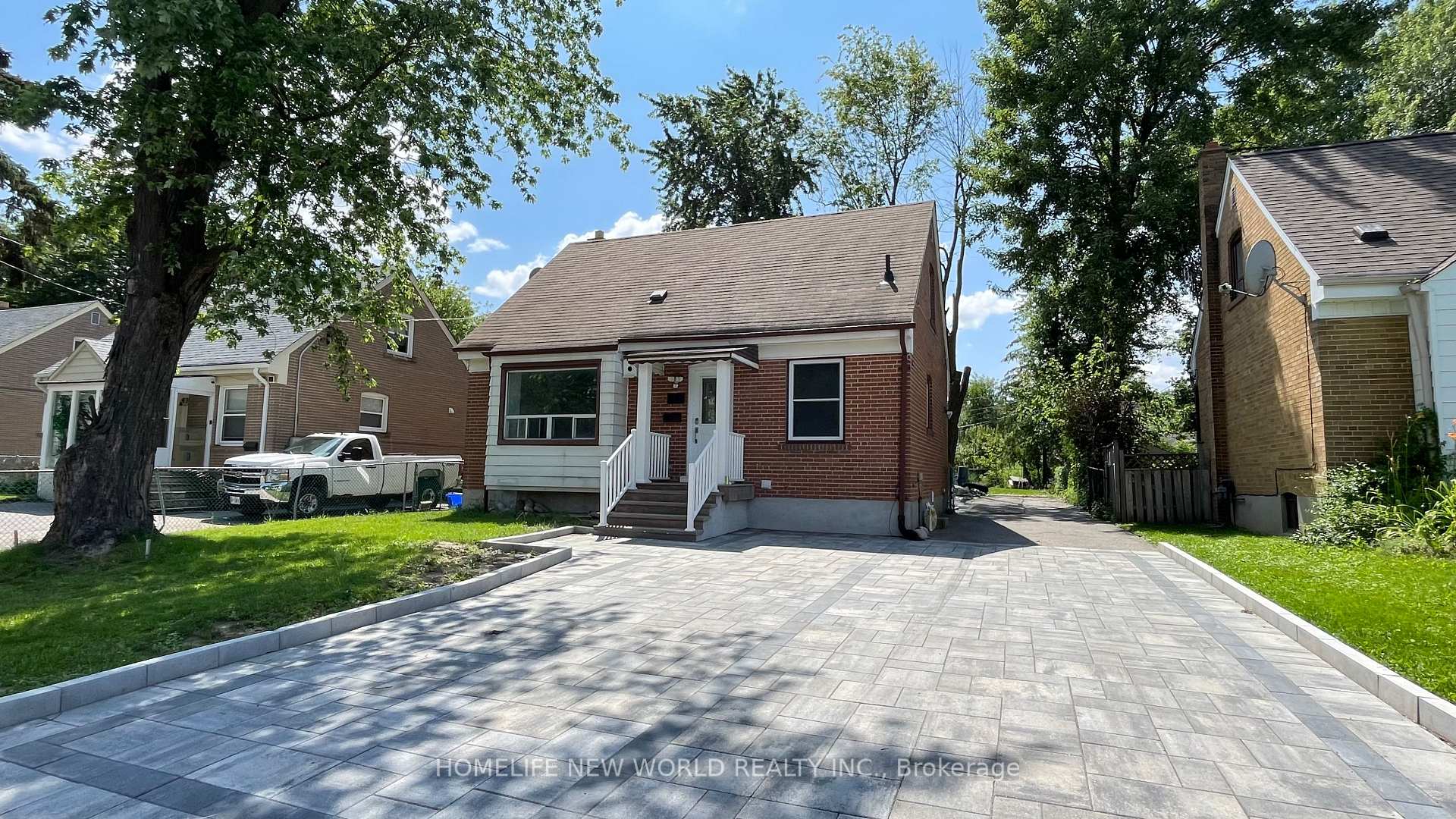 Front of 100 Pugsley Avenue