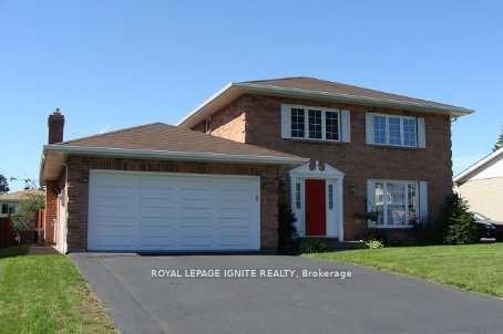 Photo of 812 Chelsea Crescent