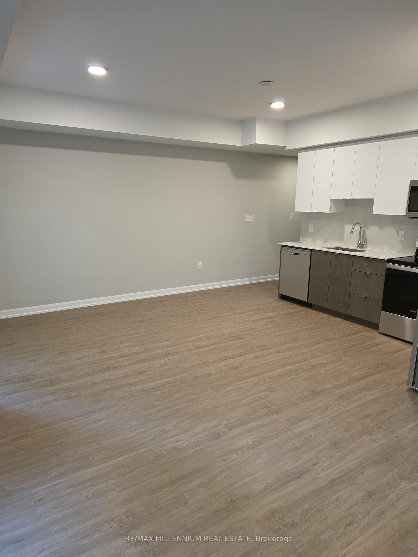Photo 6 of Unit 320, 708 Woolwich Street, Guelph, York/Watson Industrial Park — HOMEH
