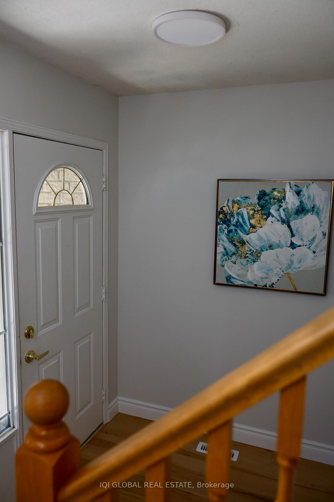 Photo 10 of 881 Blacksmith Street, London, North M — HOMEH