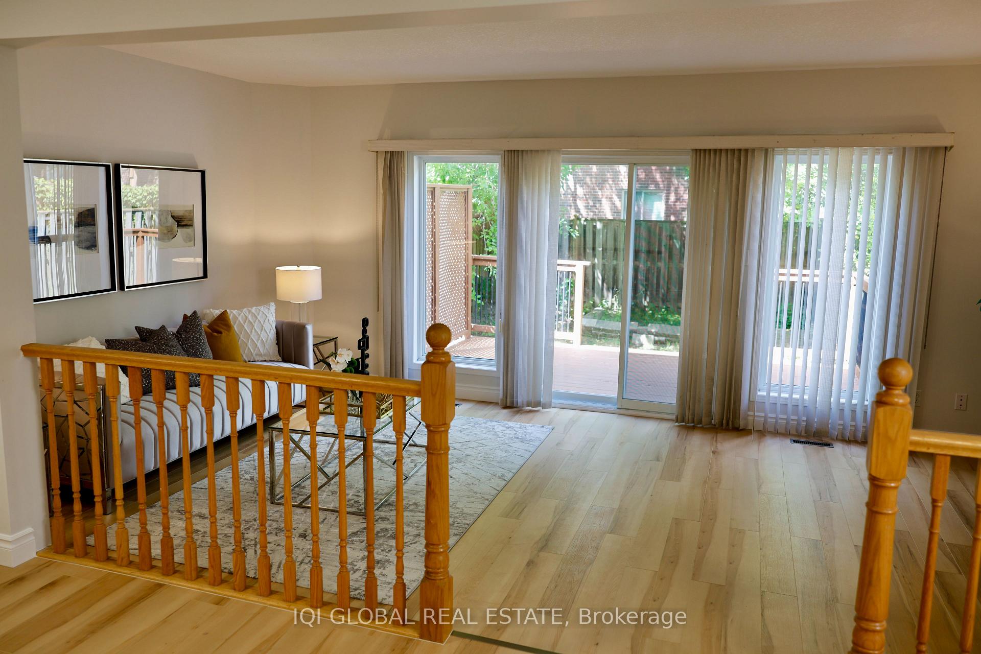 Photo 11 of 881 Blacksmith Street, London, North M — HOMEH