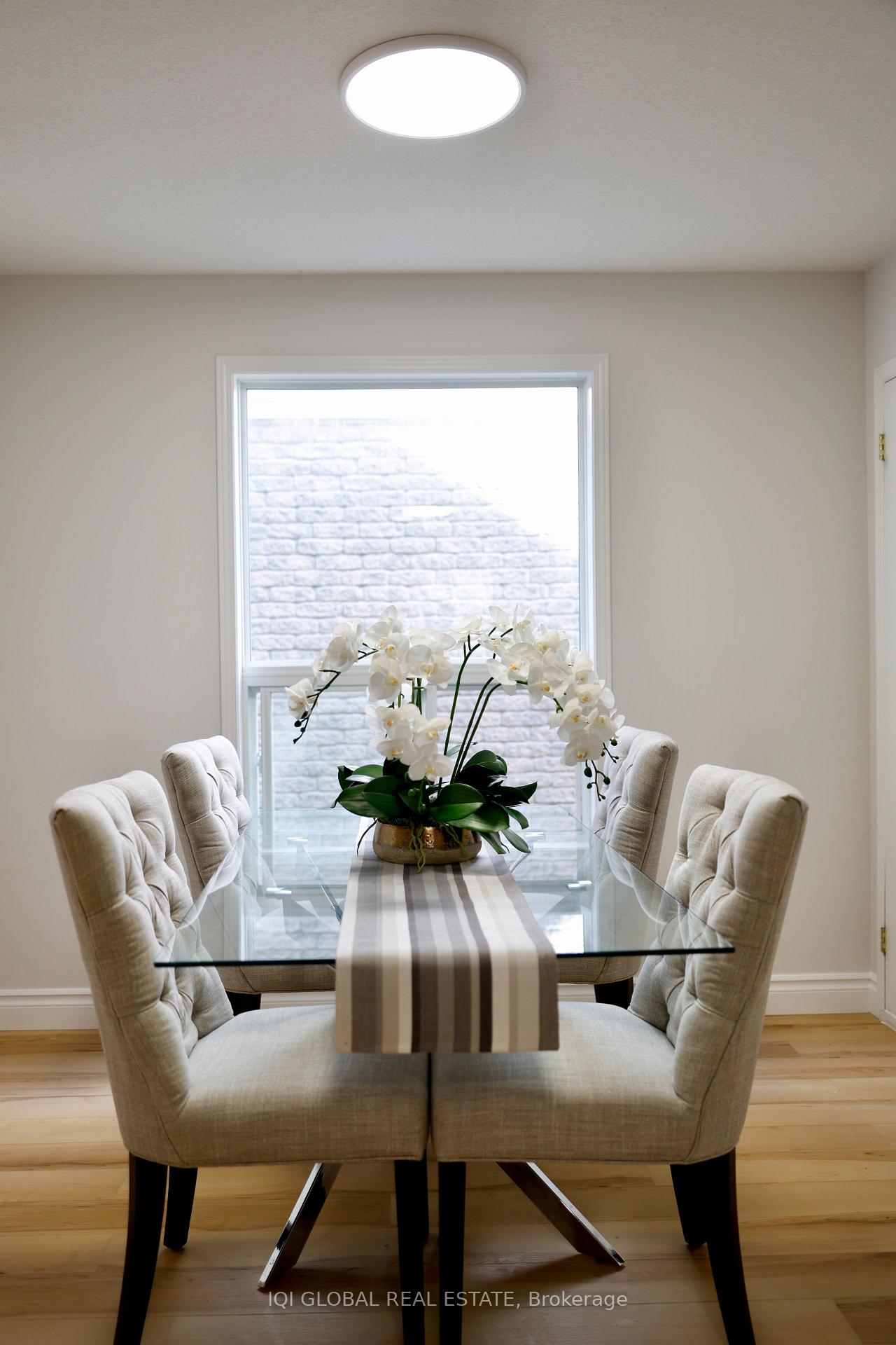 Photo 22 of 881 Blacksmith Street, London, North M — HOMEH