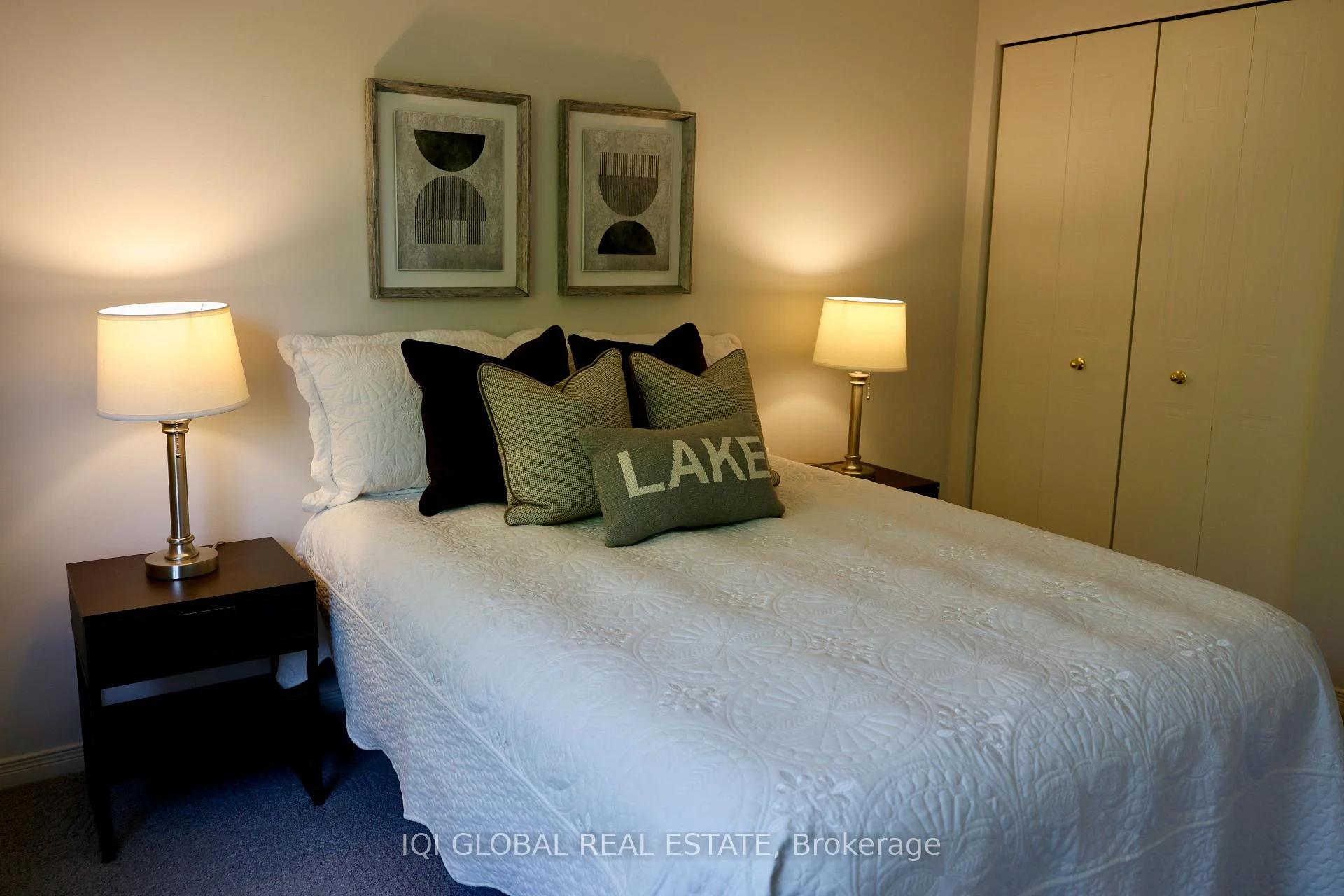 Photo 52 of 881 Blacksmith Street, London, North M — HOMEH
