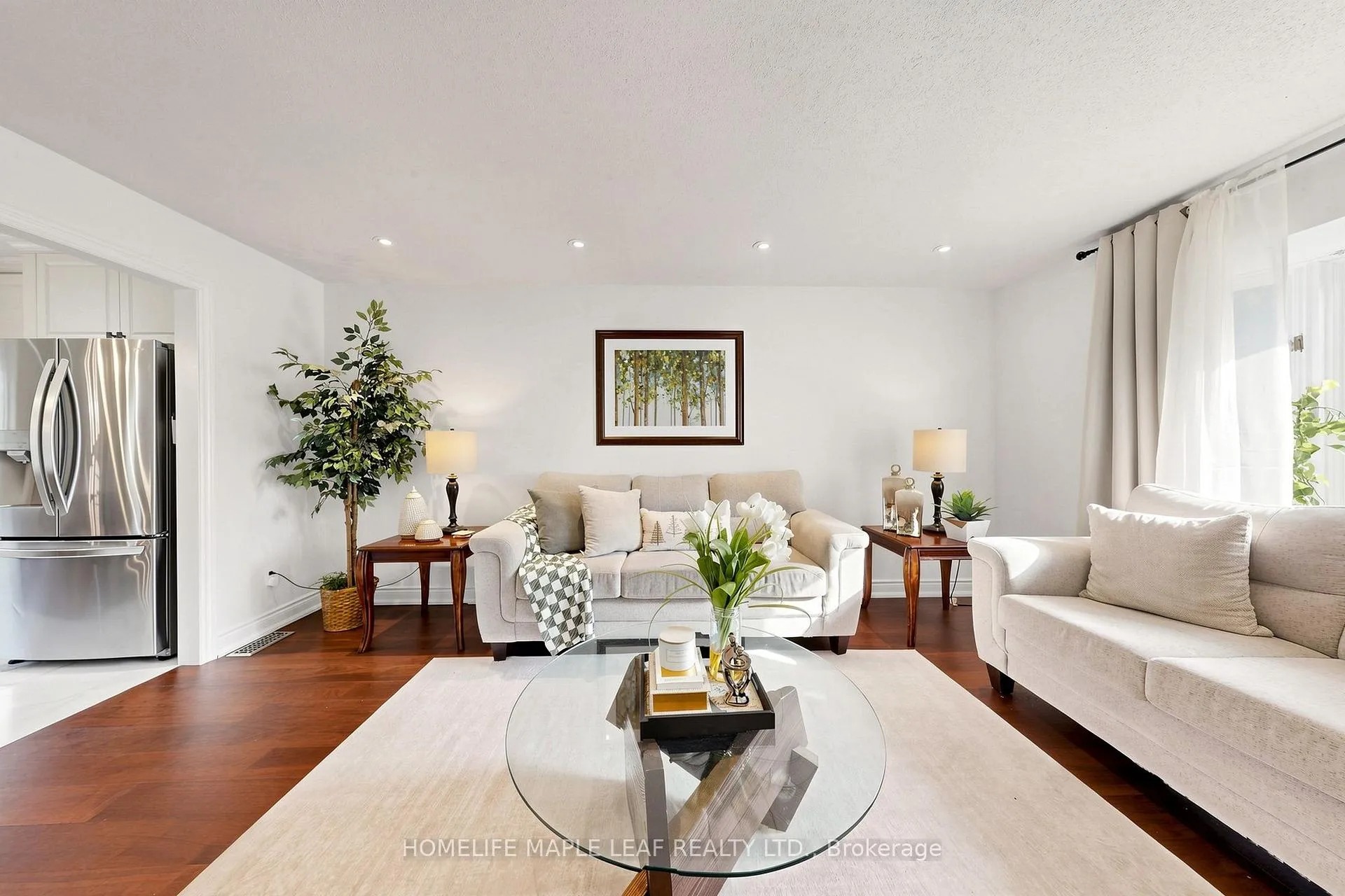 Photo 8 of 167 Bayne Crescent, Cambridge, Greenway-Chaplin — HOMEH