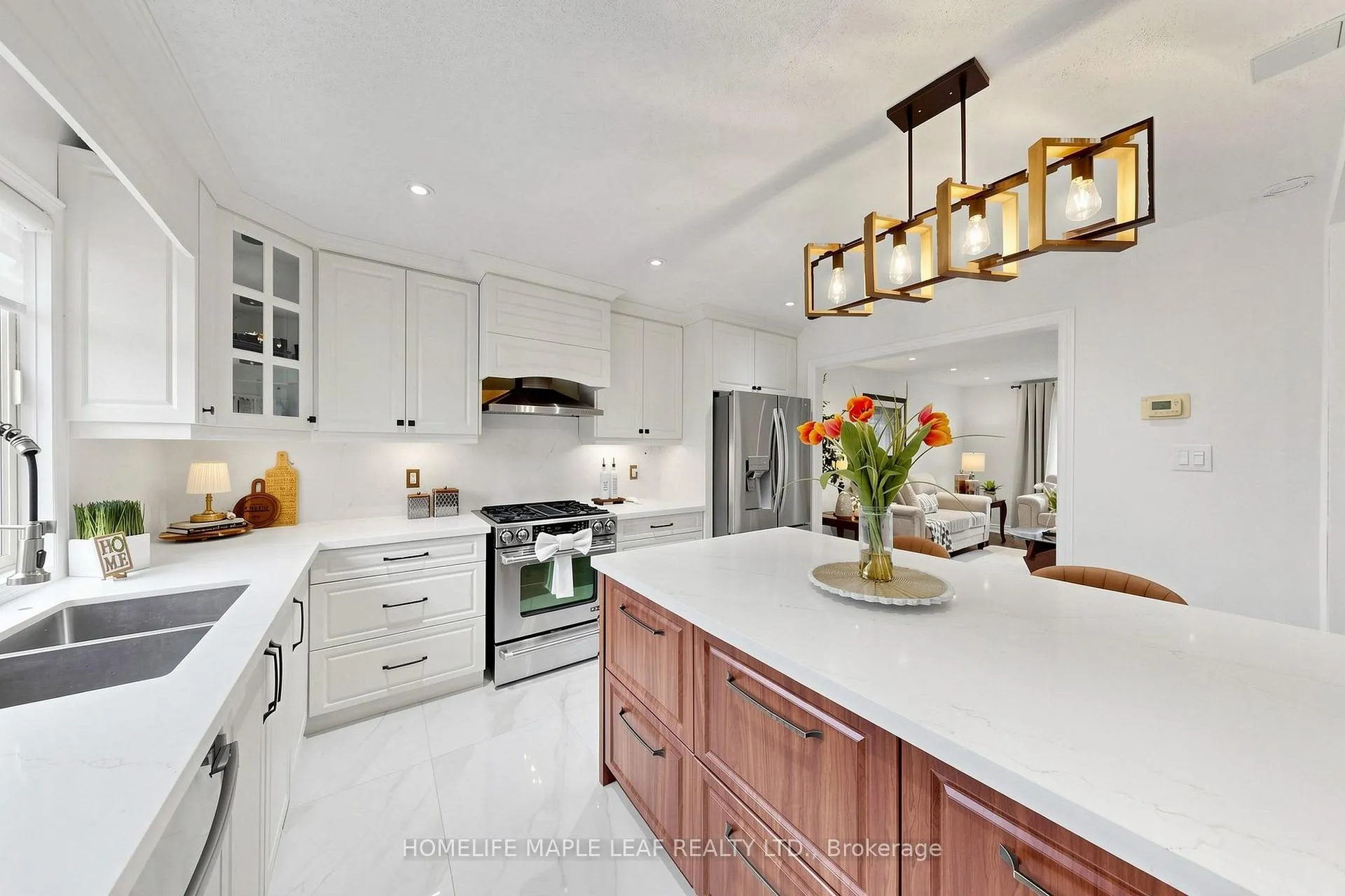 Photo 17 of 167 Bayne Crescent, Cambridge, Greenway-Chaplin — HOMEH