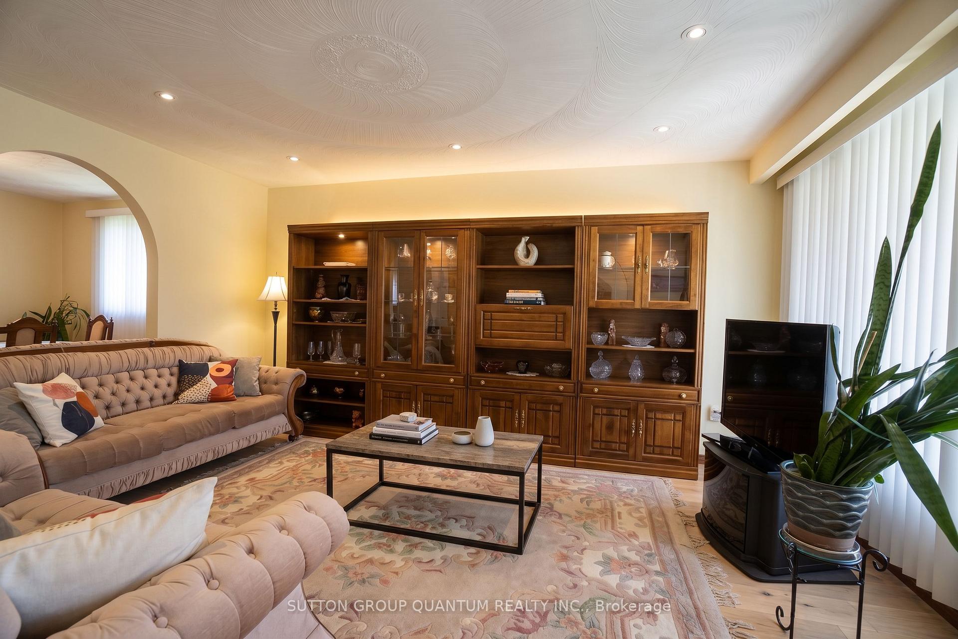 Photo 9 of 129 Margaret Avenue, Hamilton, Stoney Creek — HOMEH