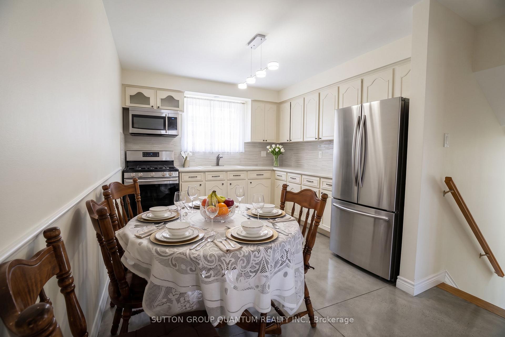 Photo 14 of 129 Margaret Avenue, Hamilton, Stoney Creek — HOMEH