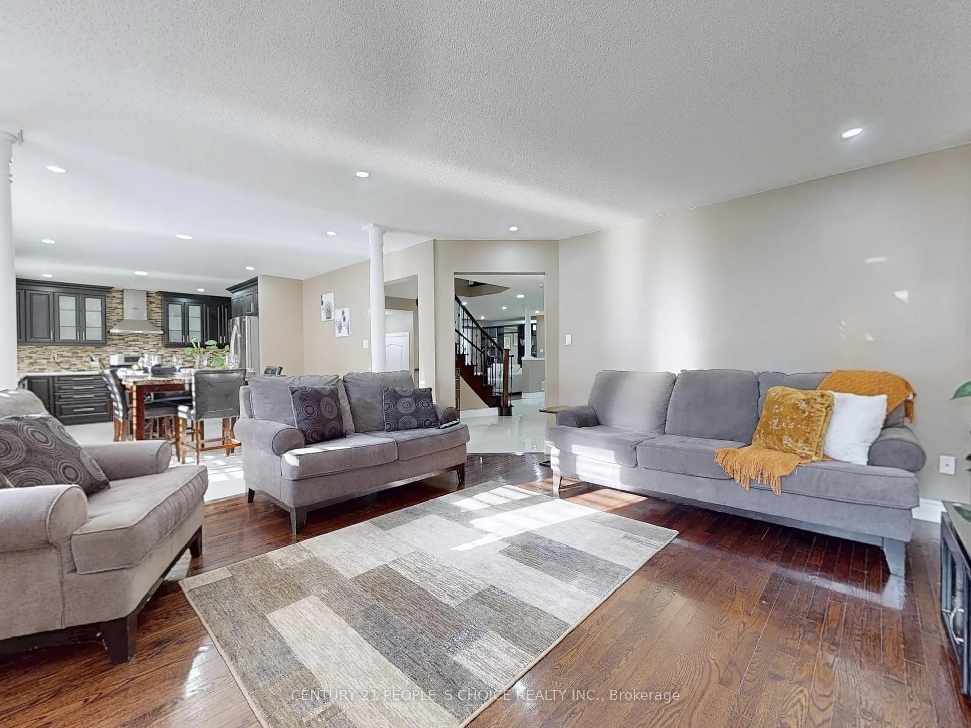 Photo 14 of 230 Edenbrook Hill Drive, Brampton, Fletcher's Meadow — HOMEH