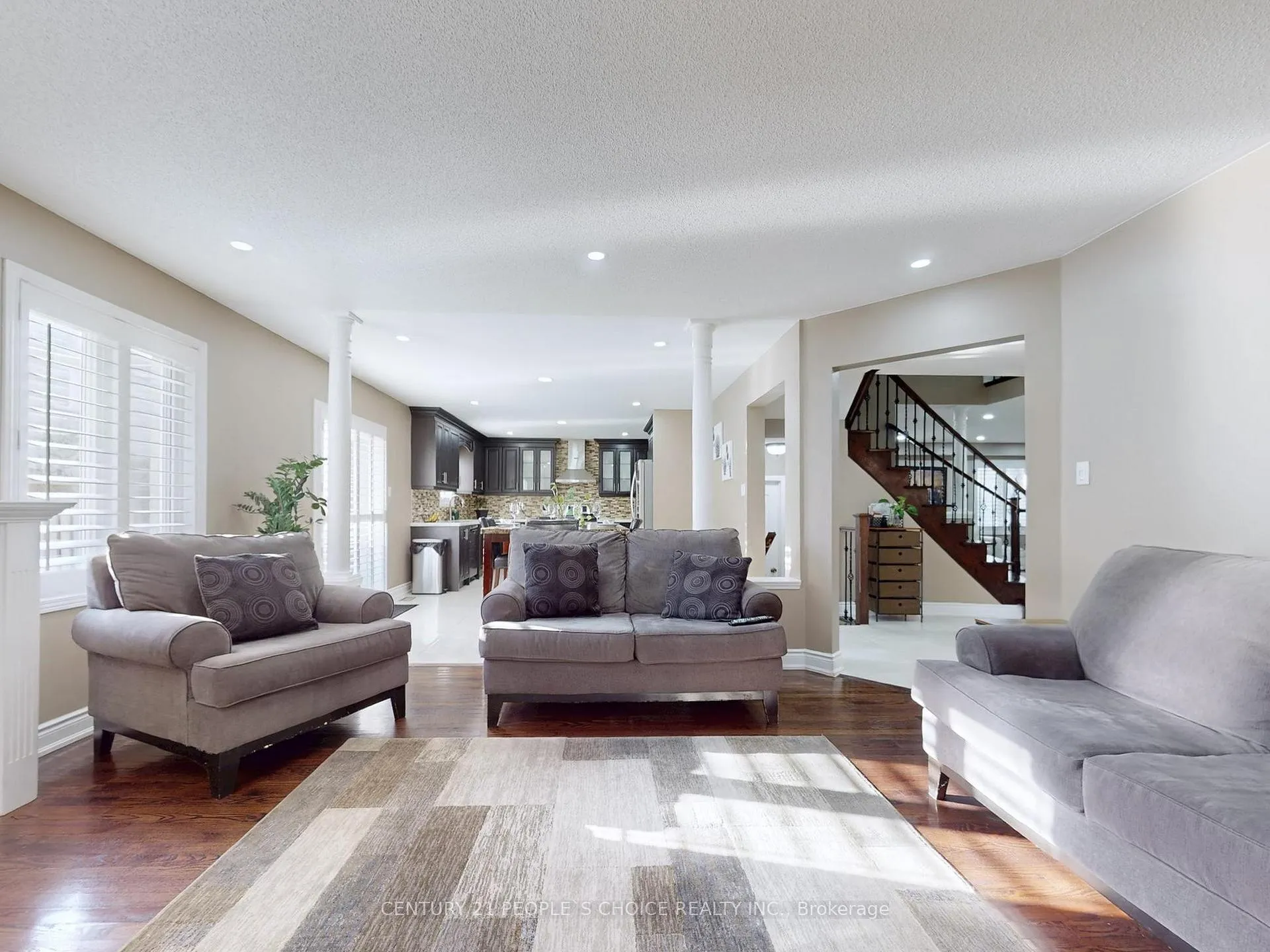 Photo 15 of 230 Edenbrook Hill Drive, Brampton, Fletcher's Meadow — HOMEH