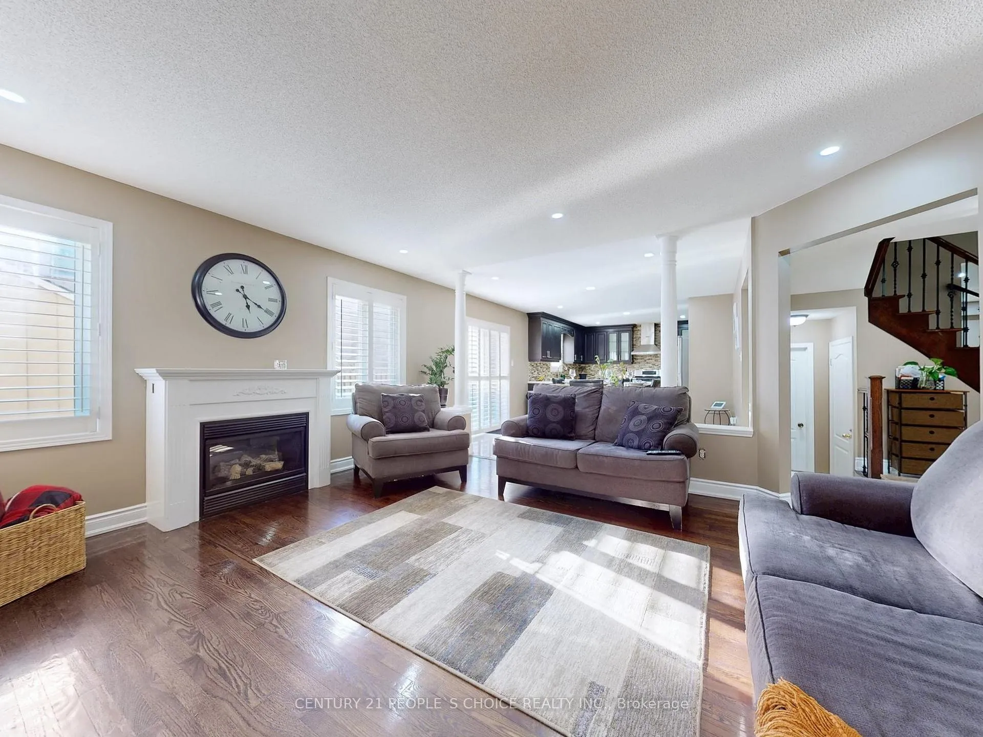 Photo 16 of 230 Edenbrook Hill Drive, Brampton, Fletcher's Meadow — HOMEH