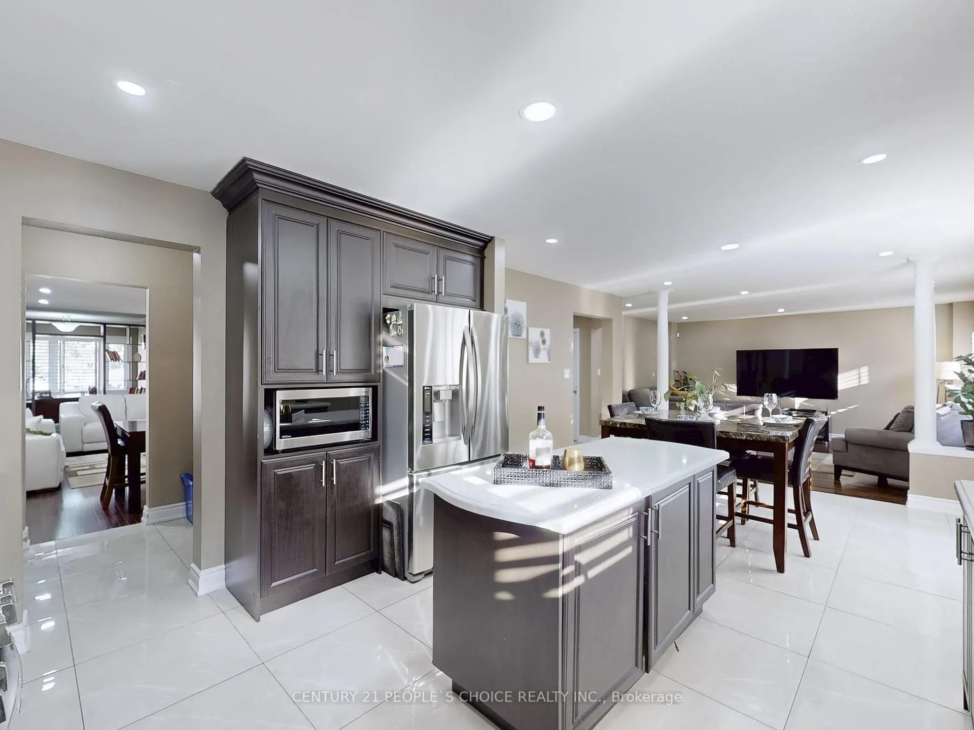 Photo 19 of 230 Edenbrook Hill Drive, Brampton, Fletcher's Meadow — HOMEH