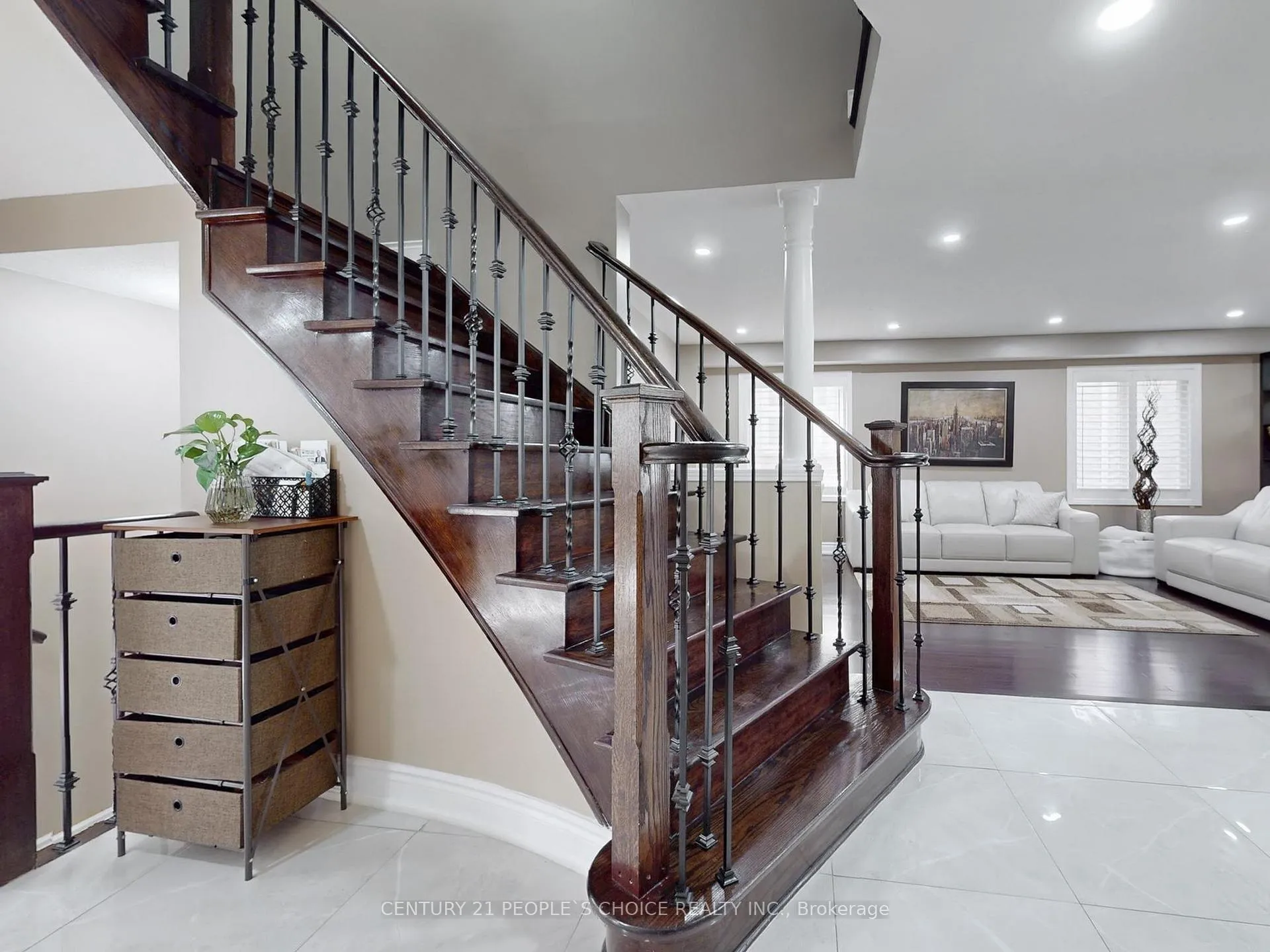 Photo 26 of 230 Edenbrook Hill Drive, Brampton, Fletcher's Meadow — HOMEH