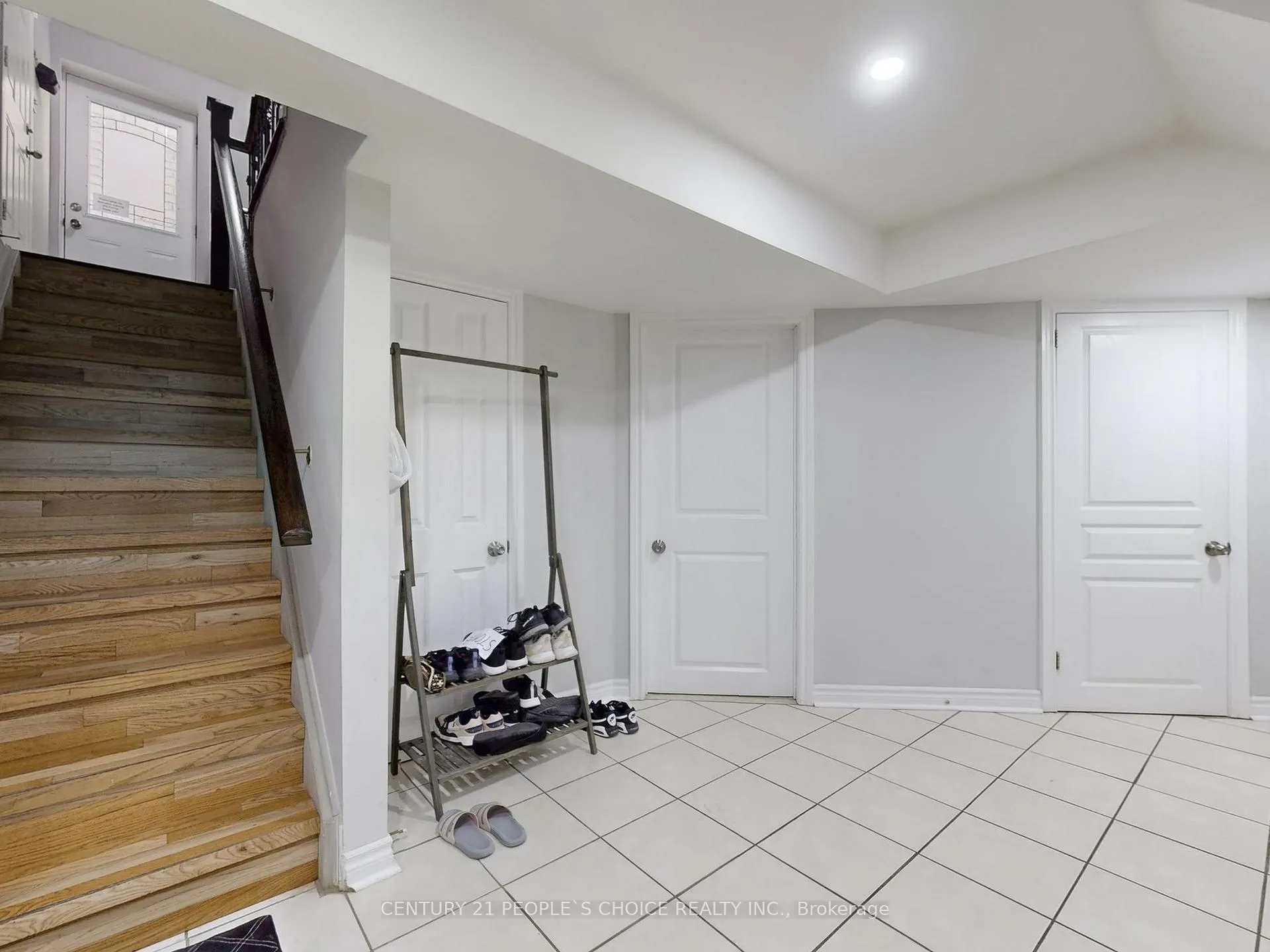 Photo 42 of 230 Edenbrook Hill Drive, Brampton, Fletcher's Meadow — HOMEH