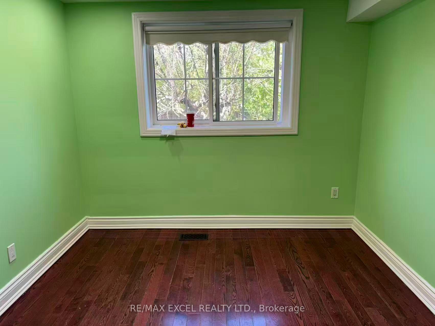 Photo 3 of Unit Basement, 84 Sherwood Forest Drive, Markham, Bullock — HOMEH