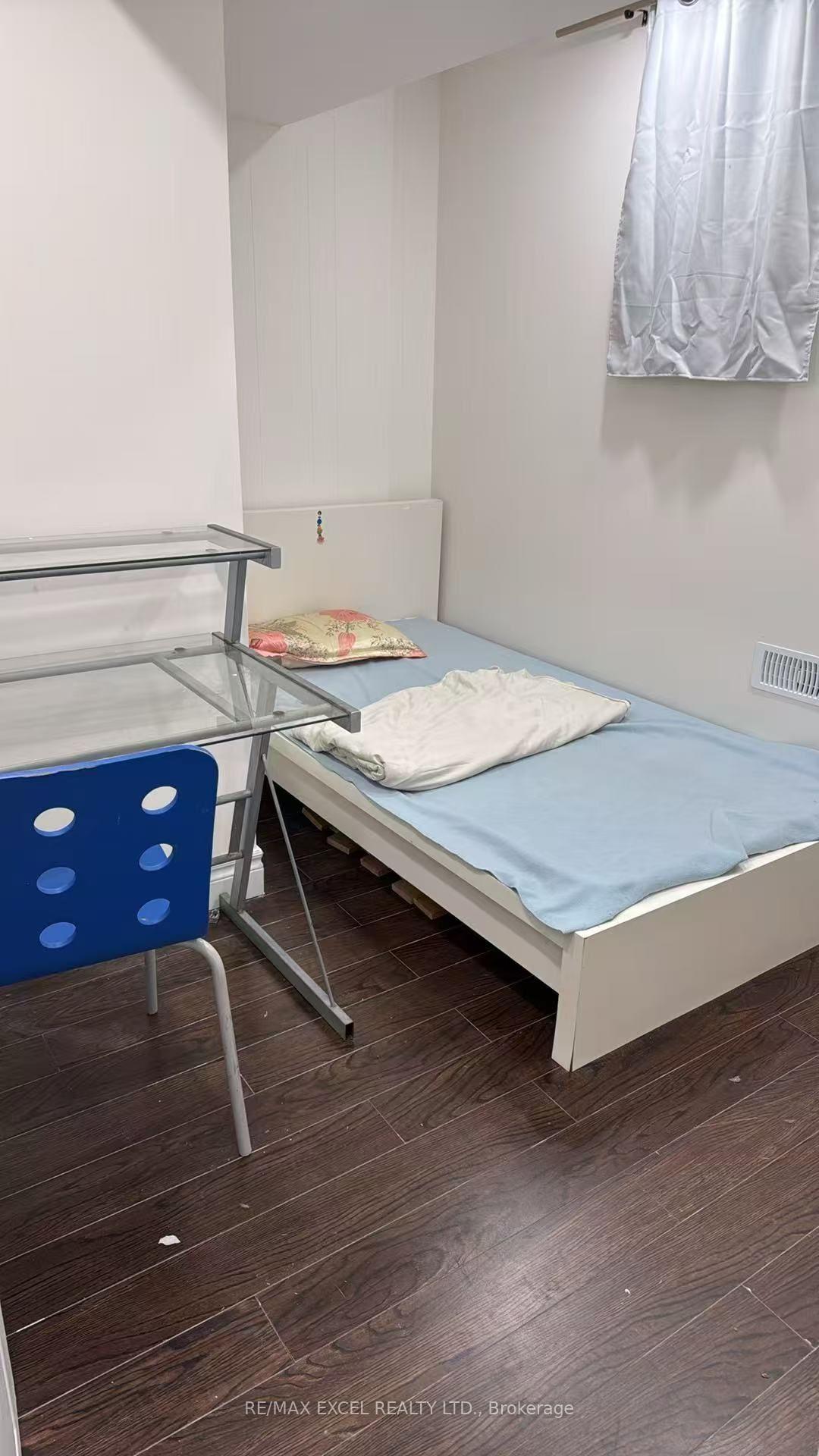 Photo 8 of Unit Basement, 84 Sherwood Forest Drive, Markham, Bullock — HOMEH