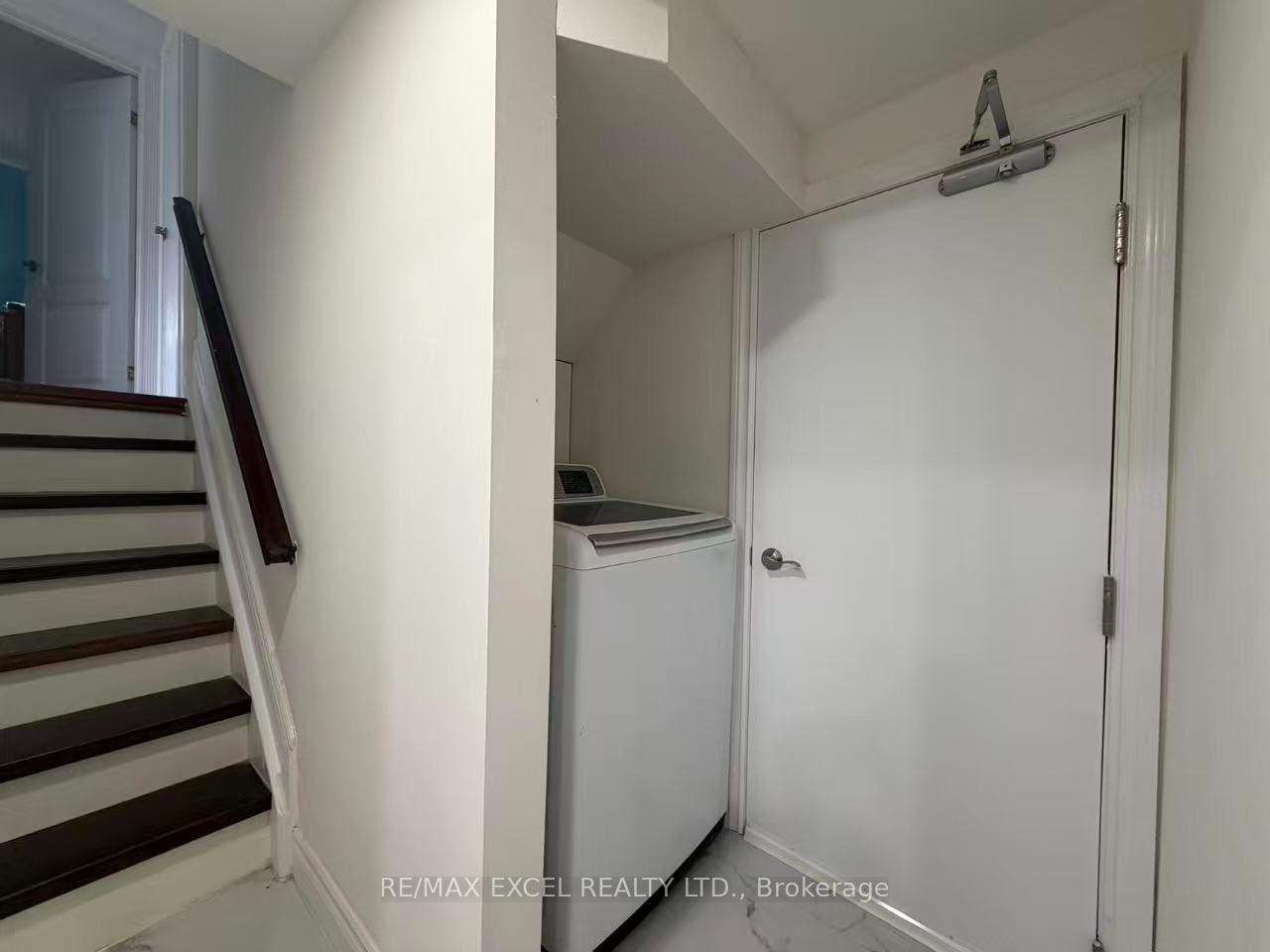 Photo 10 of Unit Basement, 84 Sherwood Forest Drive, Markham, Bullock — HOMEH