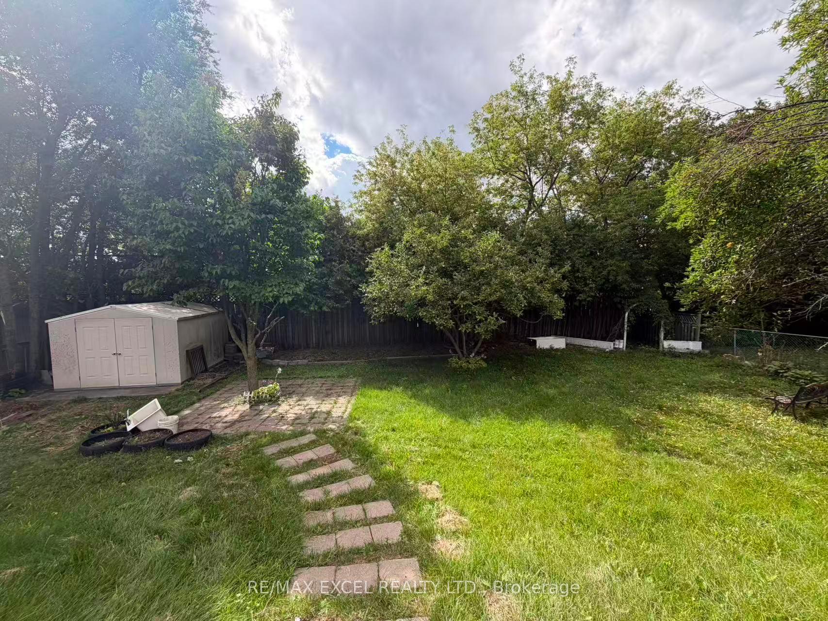 Photo 13 of Unit Basement, 84 Sherwood Forest Drive, Markham, Bullock — HOMEH
