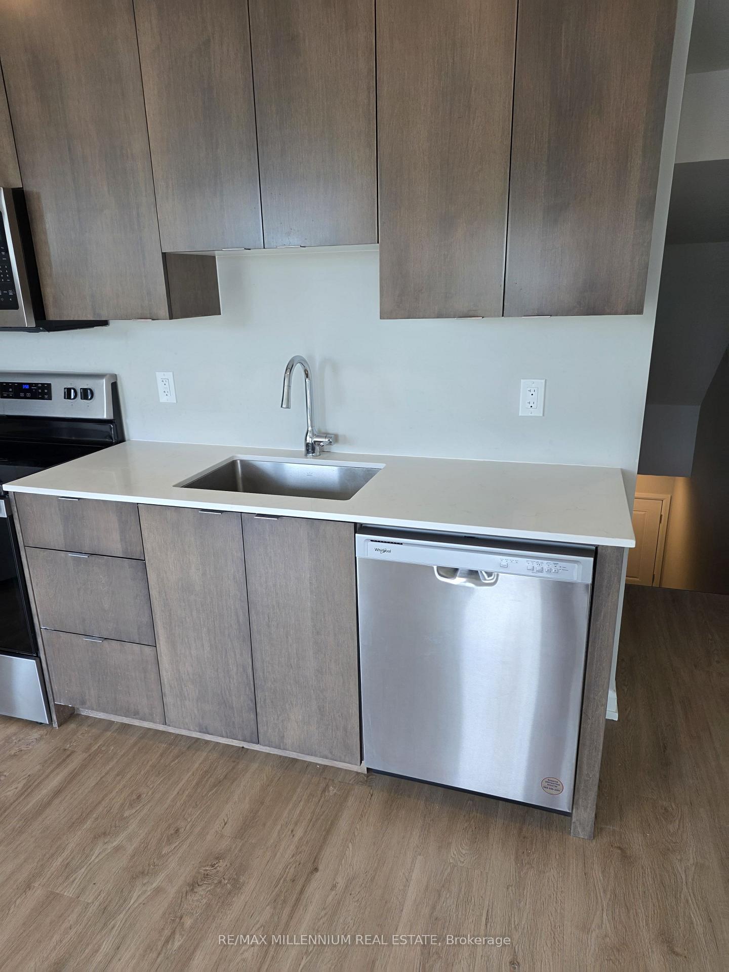 Photo 5 of Unit 121, 708 Woolwich Street, Guelph, Riverside Park — HOMEH