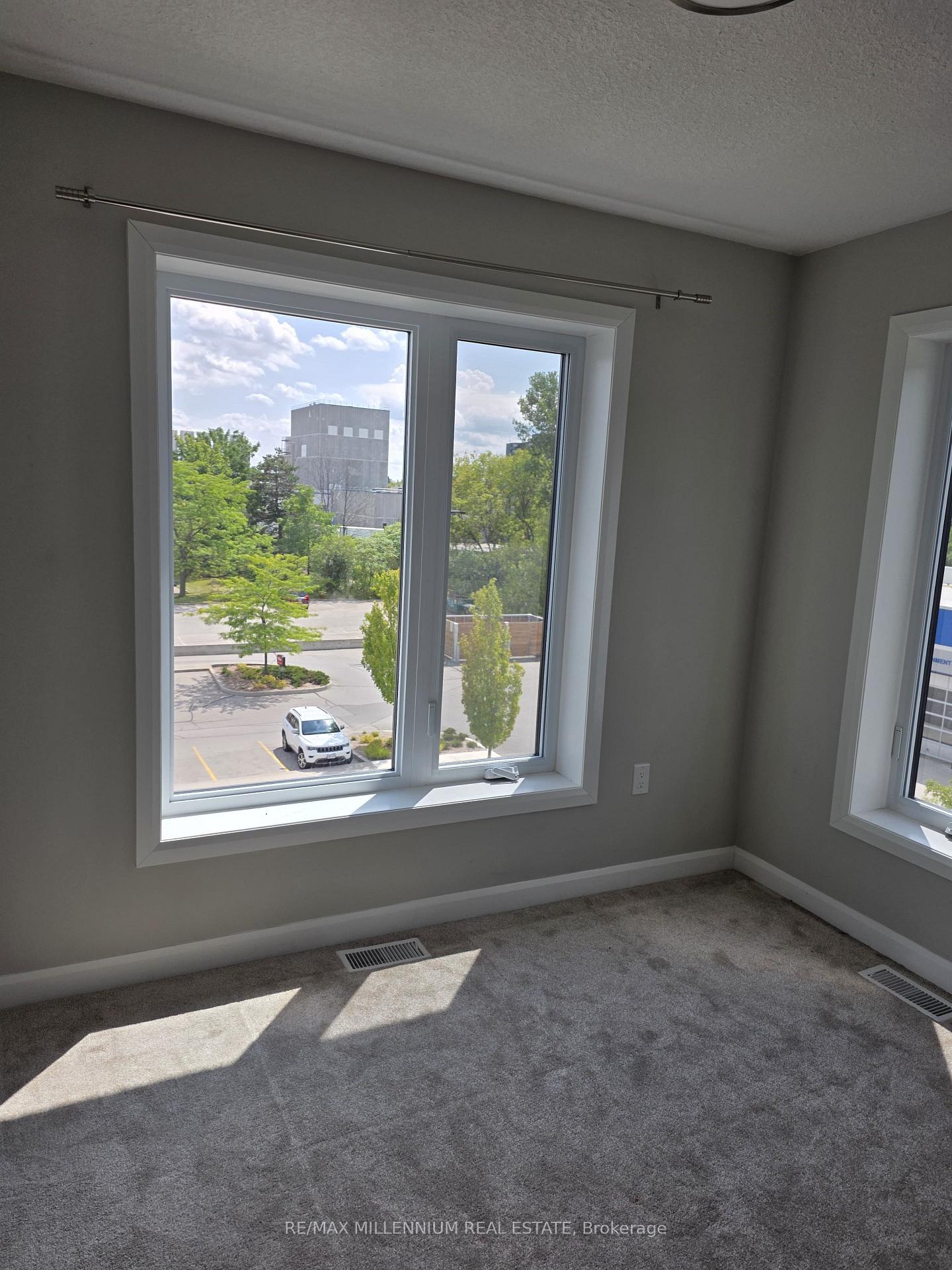 Photo 15 of Unit 121, 708 Woolwich Street, Guelph, Riverside Park — HOMEH