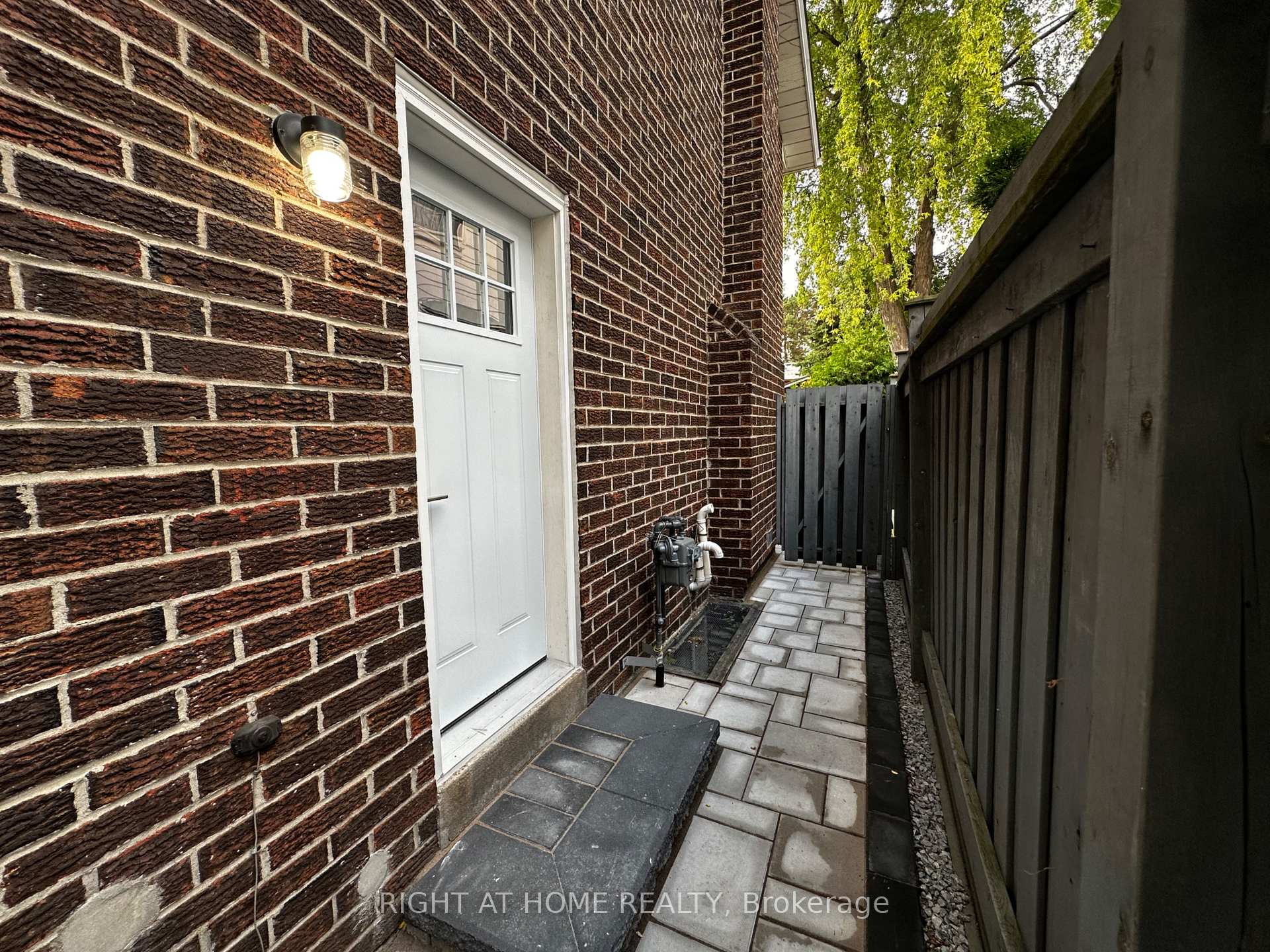 Photo 22 of 78 Julia Street, Markham, Thornhill — HOMEH