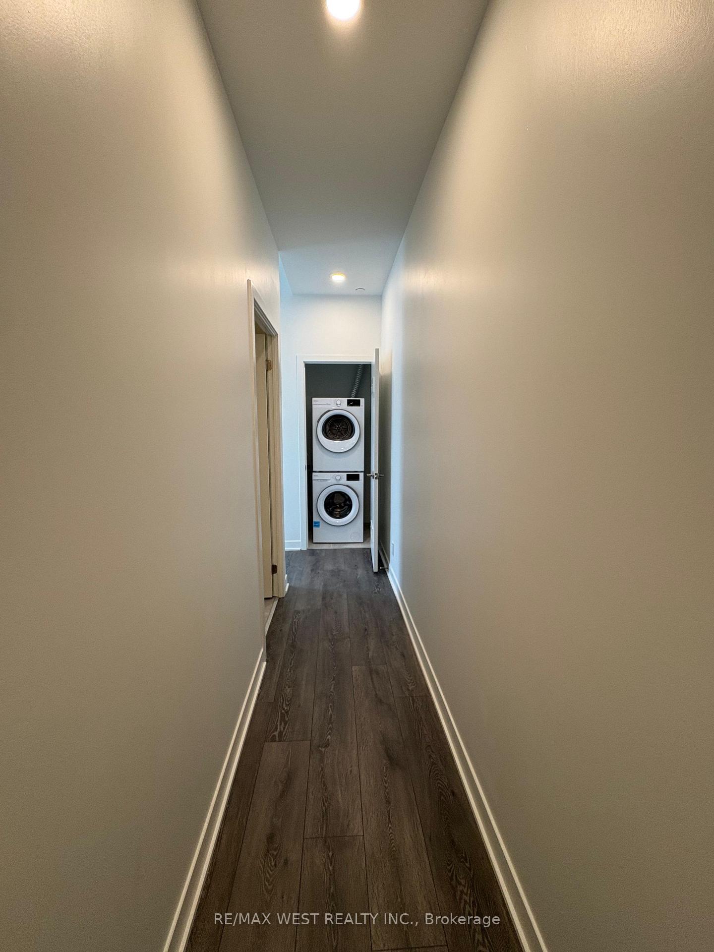 Photo 11 of Unit 2218, 6 Flavelle Trail, Vaughan, Steeles West Industrial — HOMEH