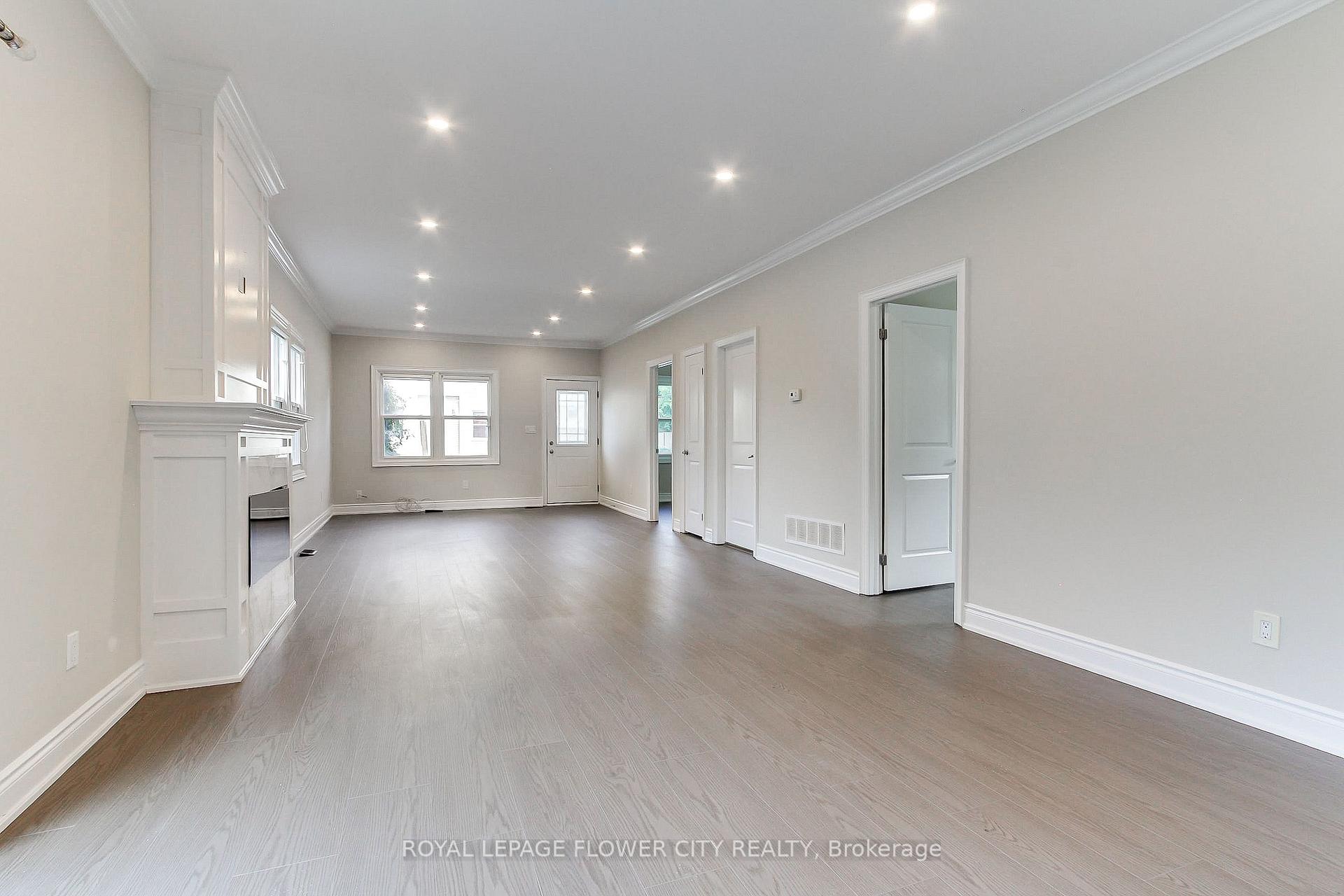 Photo 12 of Unit Main Floor, 24 John Street, Halton Hills, Georgetown — HOMEH