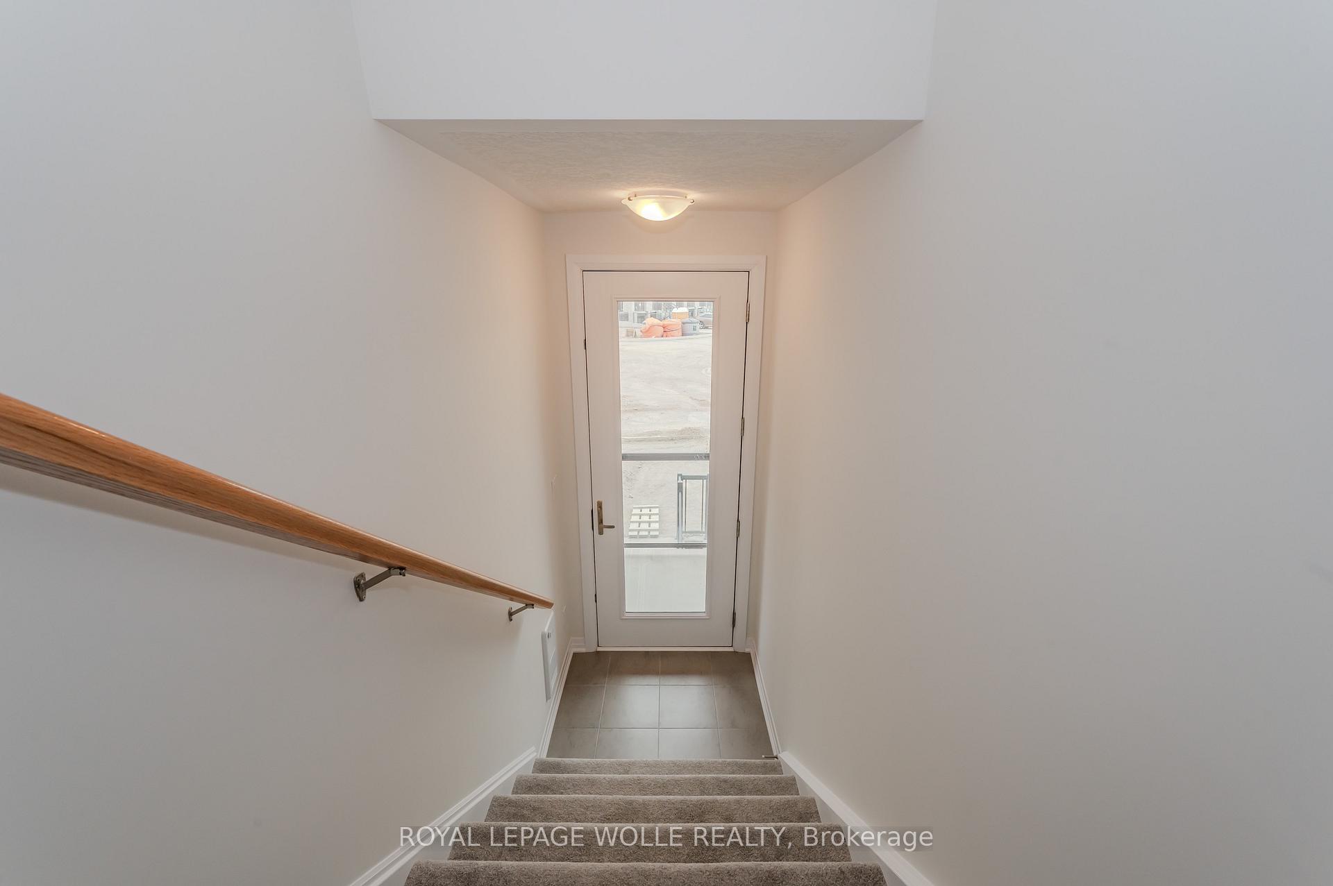 Photo 2 of Unit B19, 142 Foamflower Place, Waterloo, Columbia Forest/Clair Hills — HOMEH