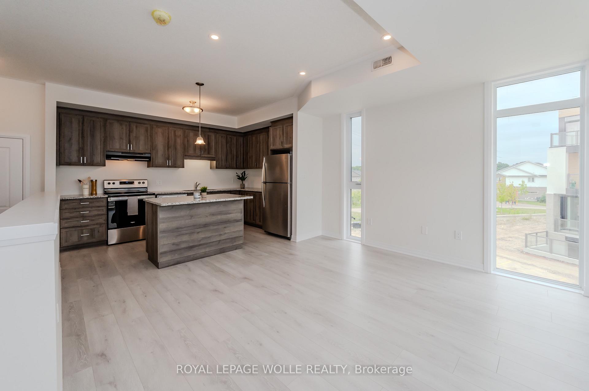 Photo 13 of Unit B19, 142 Foamflower Place, Waterloo, Columbia Forest/Clair Hills — HOMEH