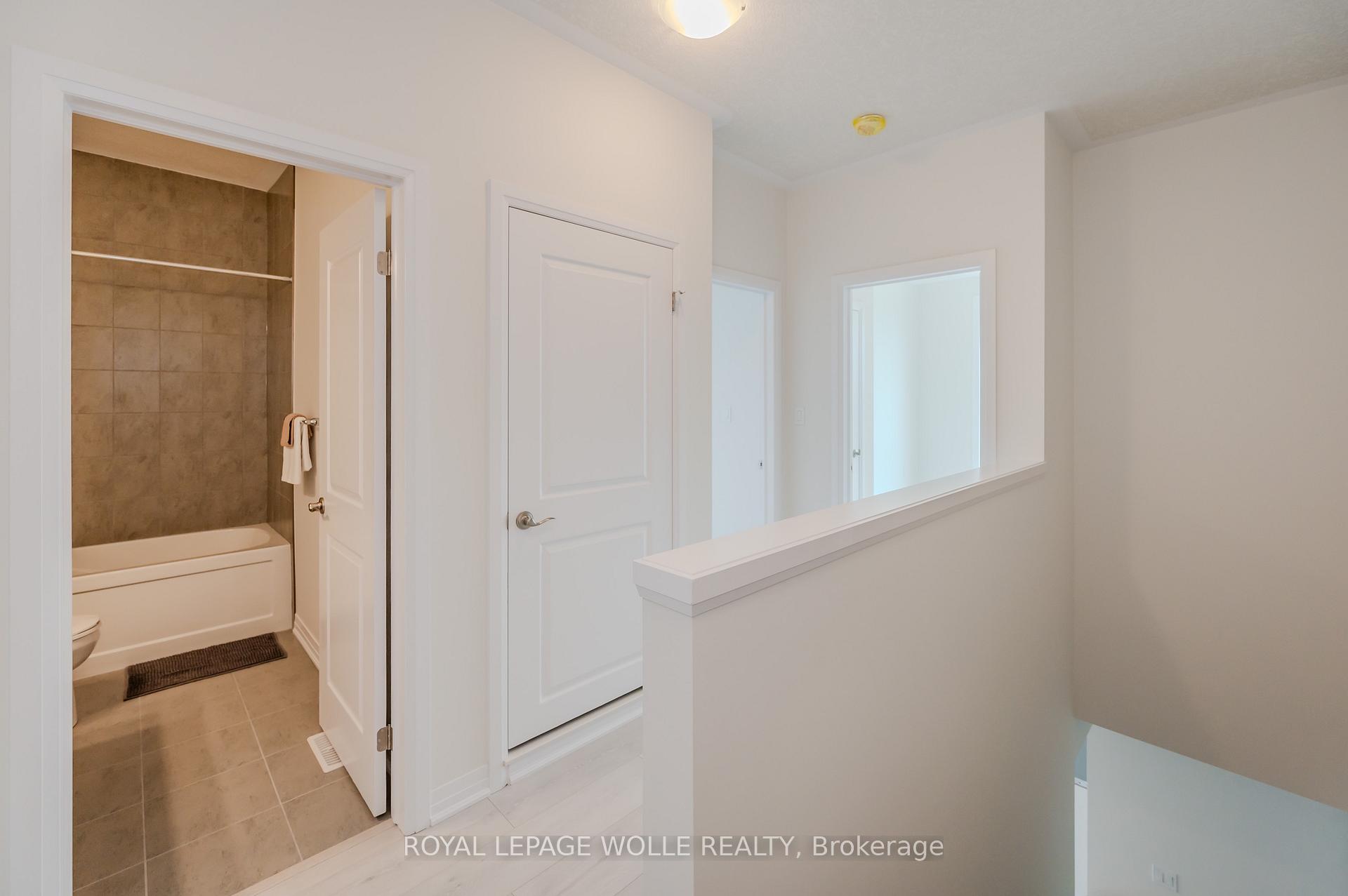 Photo 16 of Unit B19, 142 Foamflower Place, Waterloo, Columbia Forest/Clair Hills — HOMEH