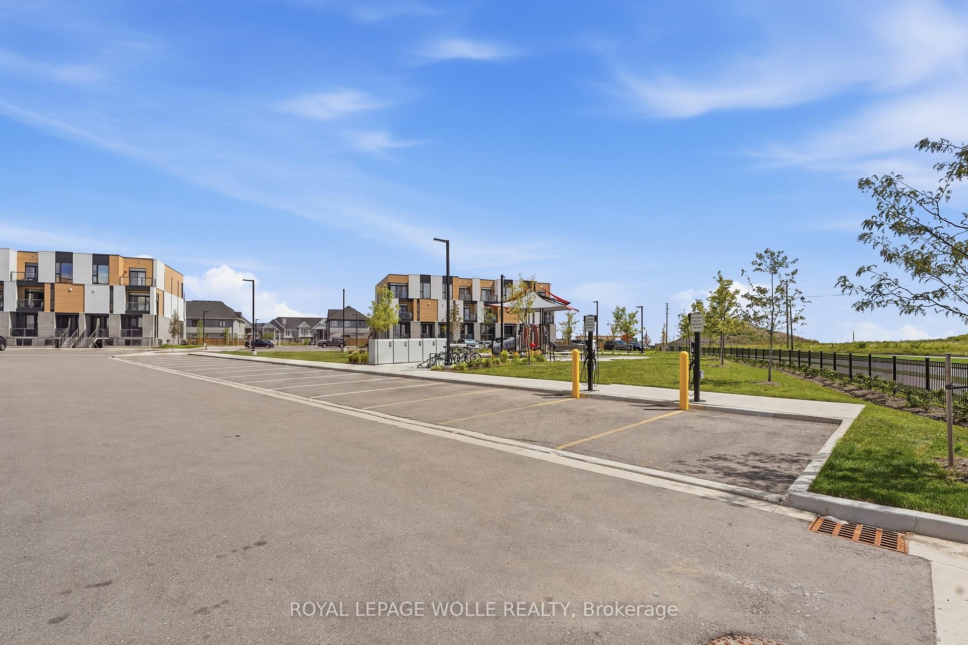 Photo 34 of Unit B19, 142 Foamflower Place, Waterloo, Columbia Forest/Clair Hills — HOMEH