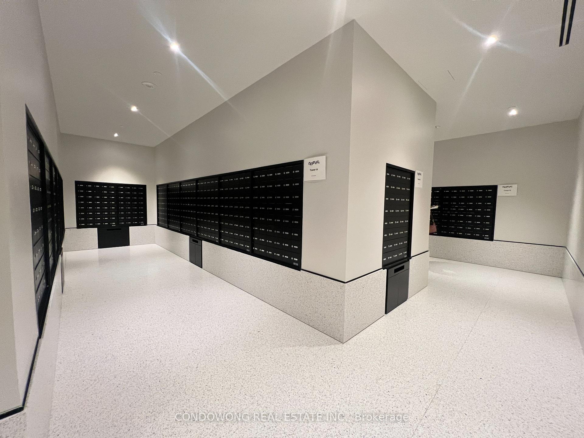 Photo 10 of Unit 4001, 195 Commerce Street, Vaughan, Concord — HOMEH