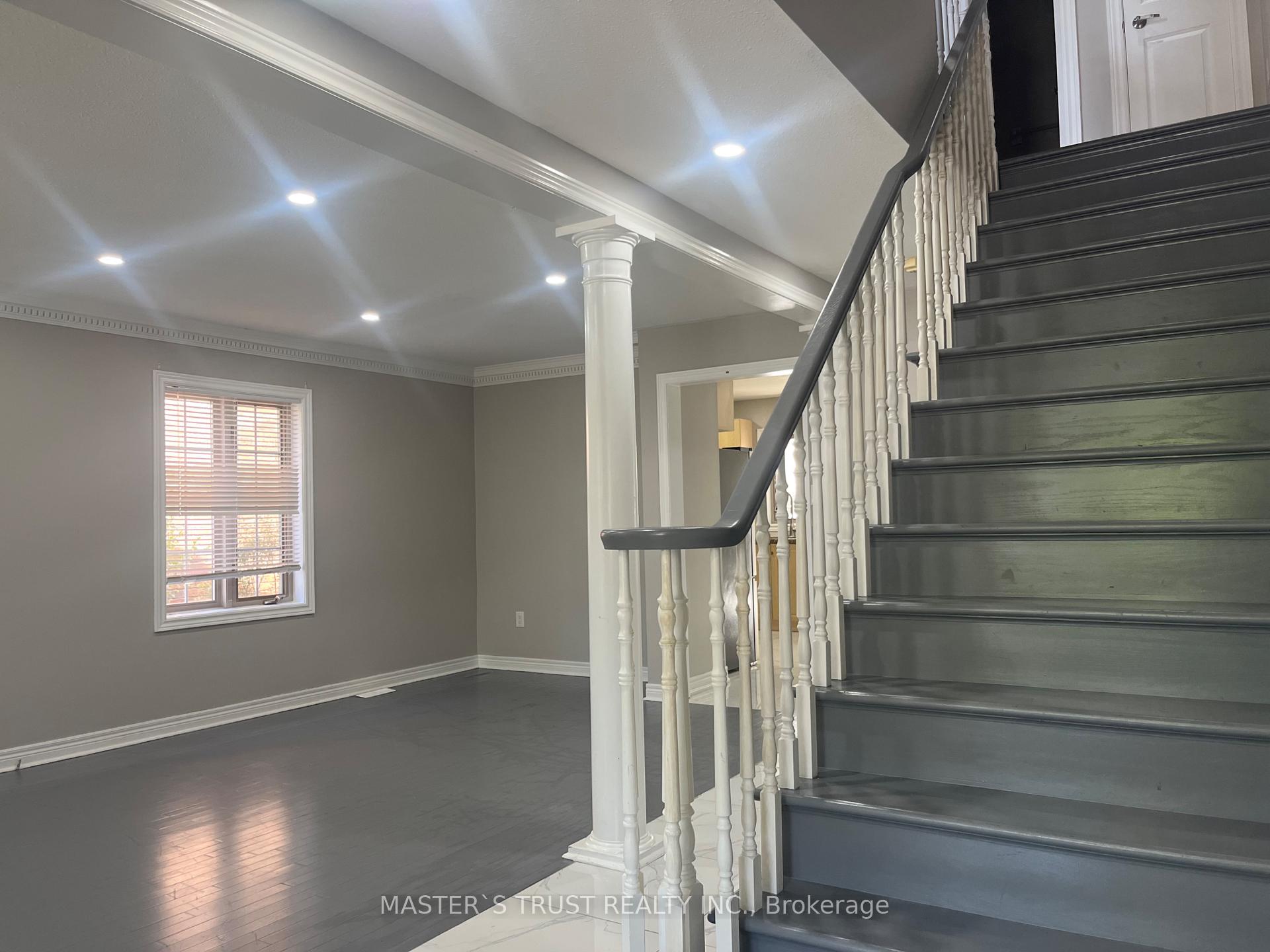 Photo 6 of 25 Stevens Drive, Niagara-on-the-Lake, Glendale — HOMEH